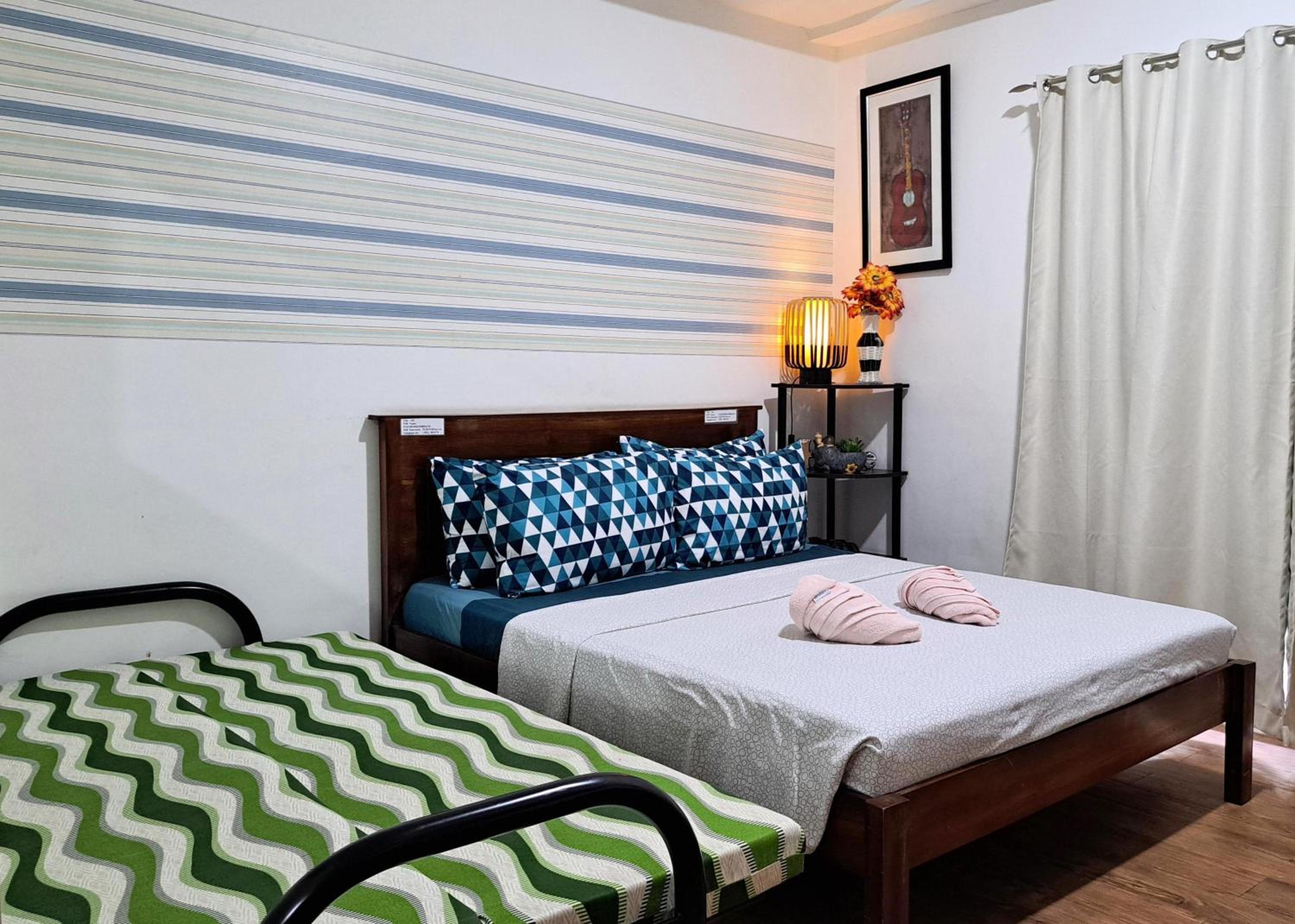 Studio Apartment - Photo 23