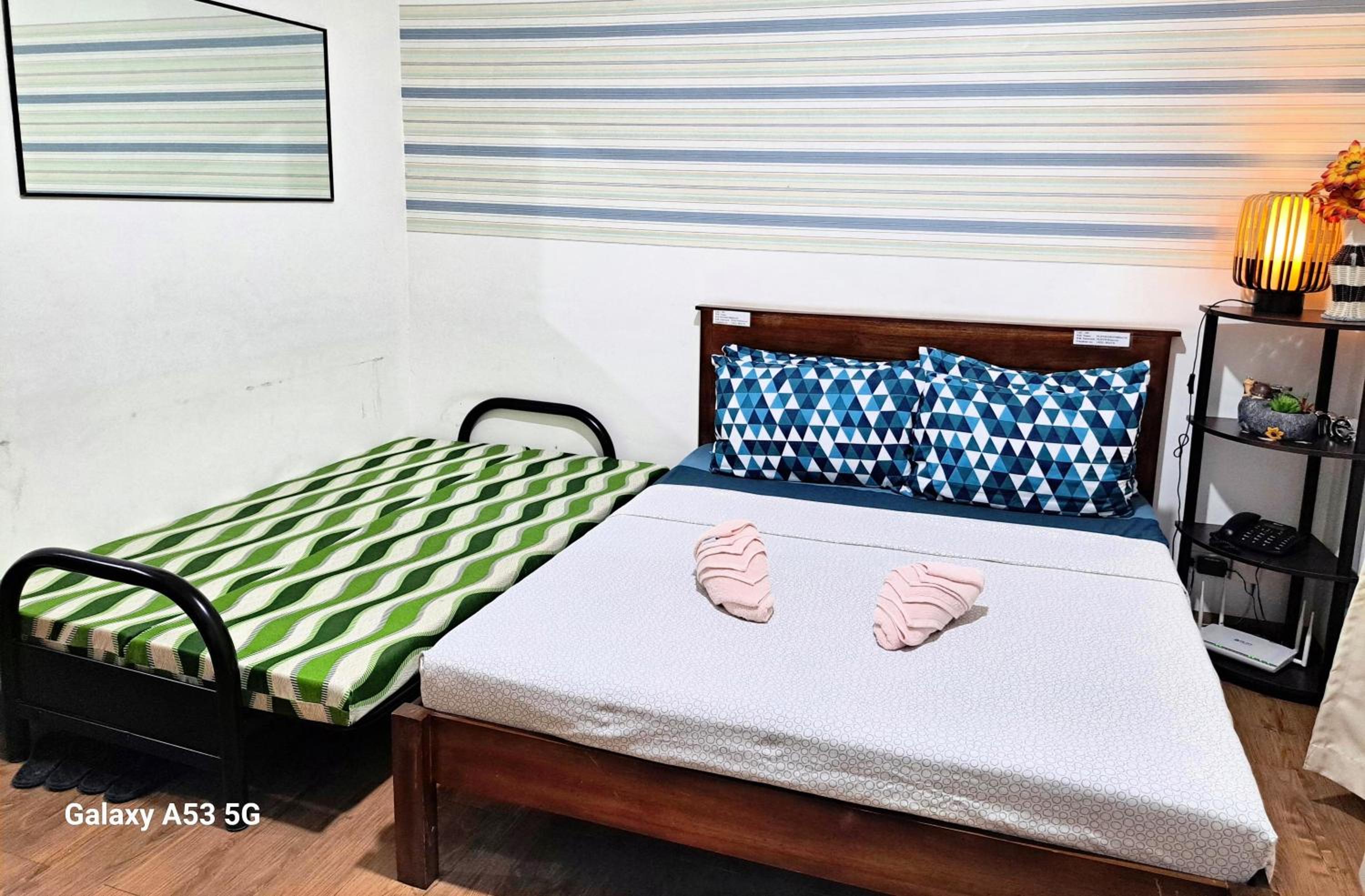 Studio Apartment - Photo 26