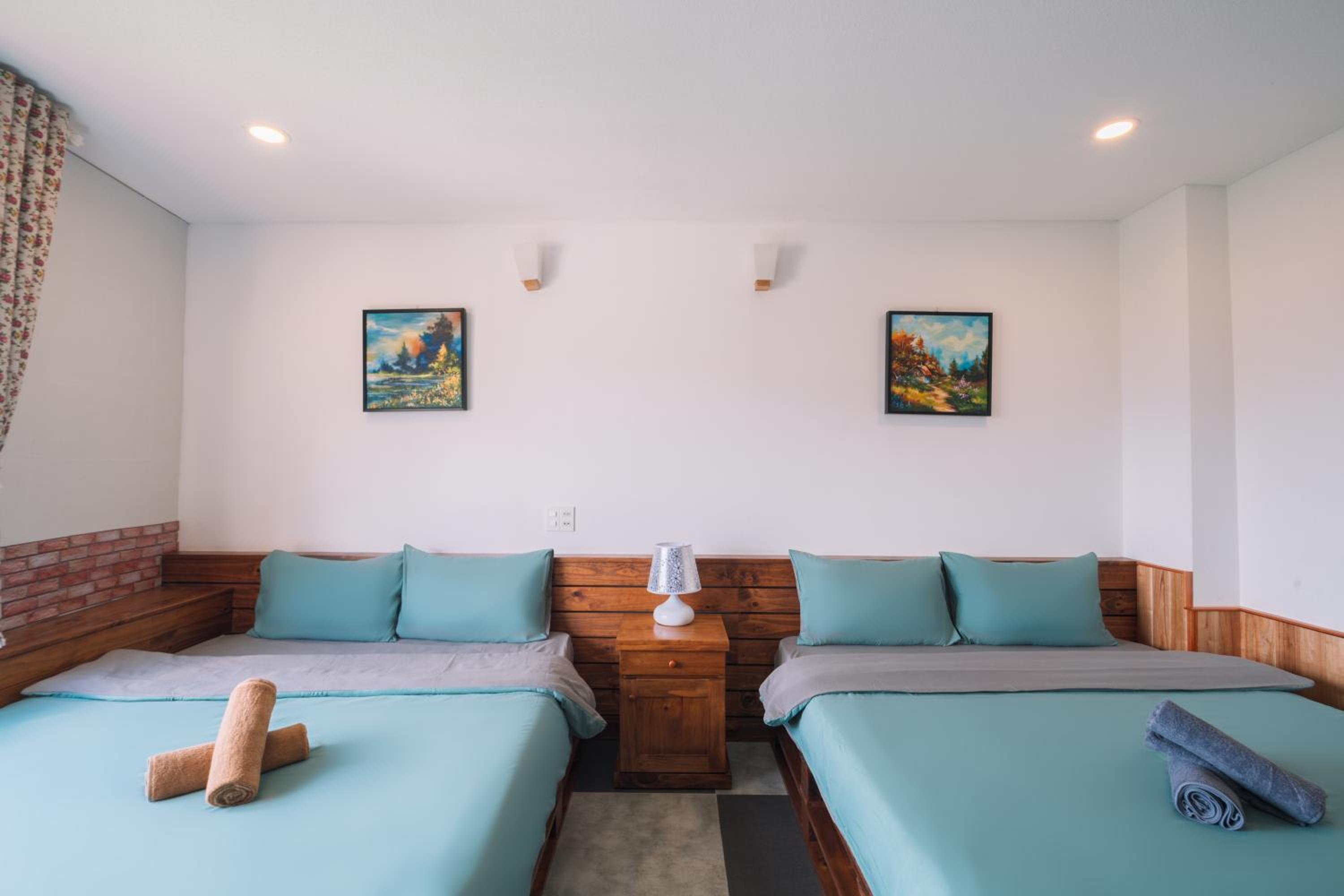 Deluxe Family Room - Photo 12