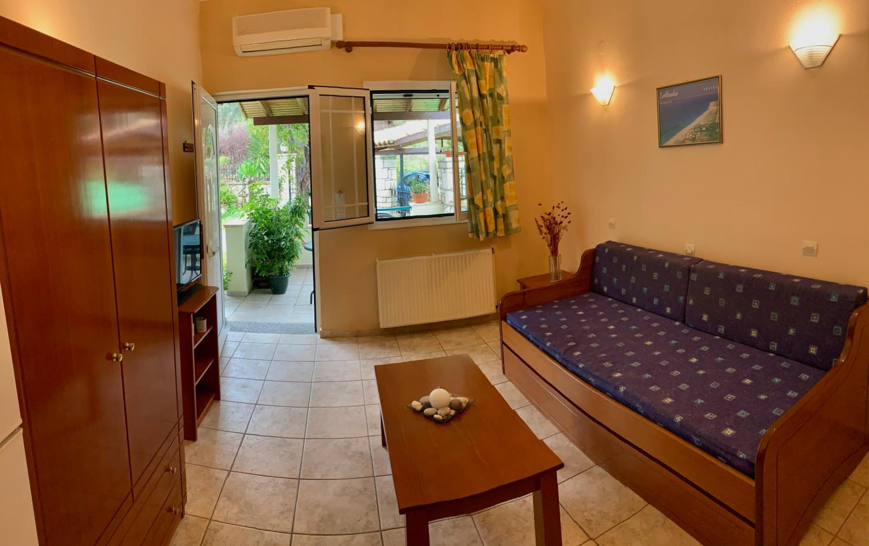 One-Bedroom Apartment with Garden View