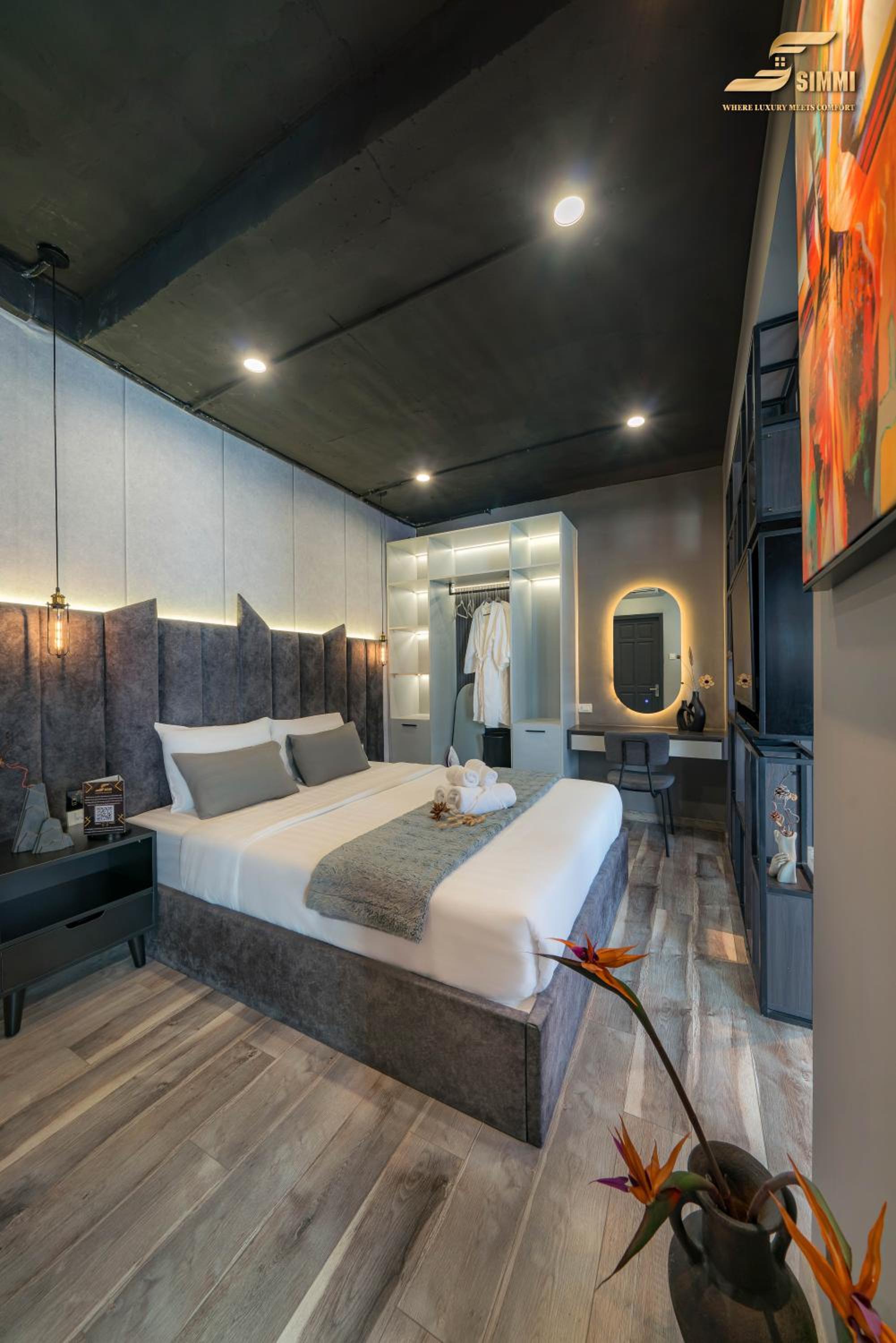 Deluxe Suite