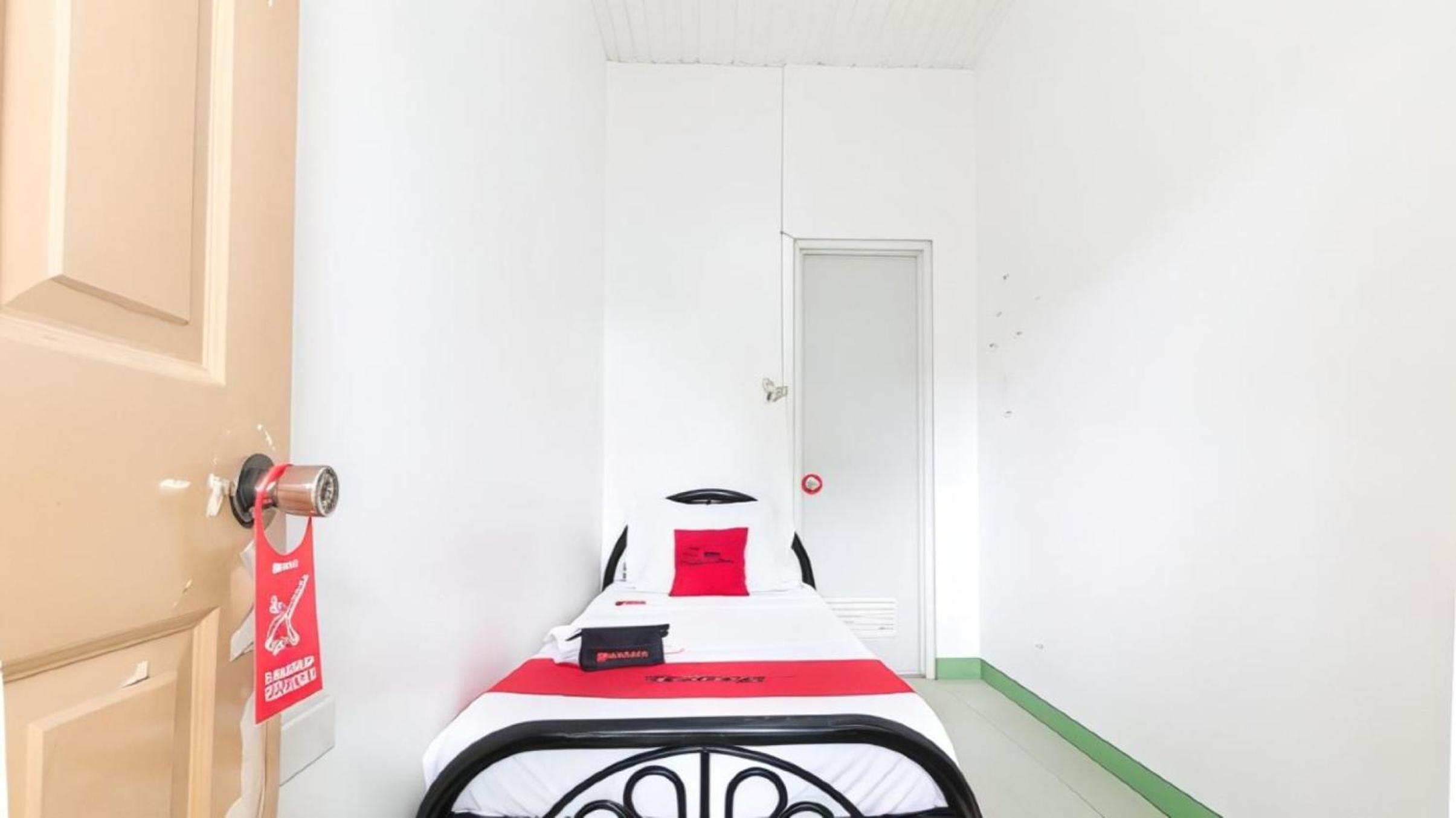 Single Room photo 1