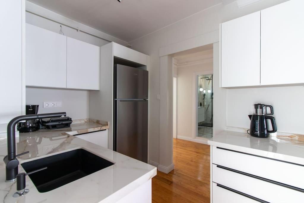 Two-Bedroom Apartment photo 2