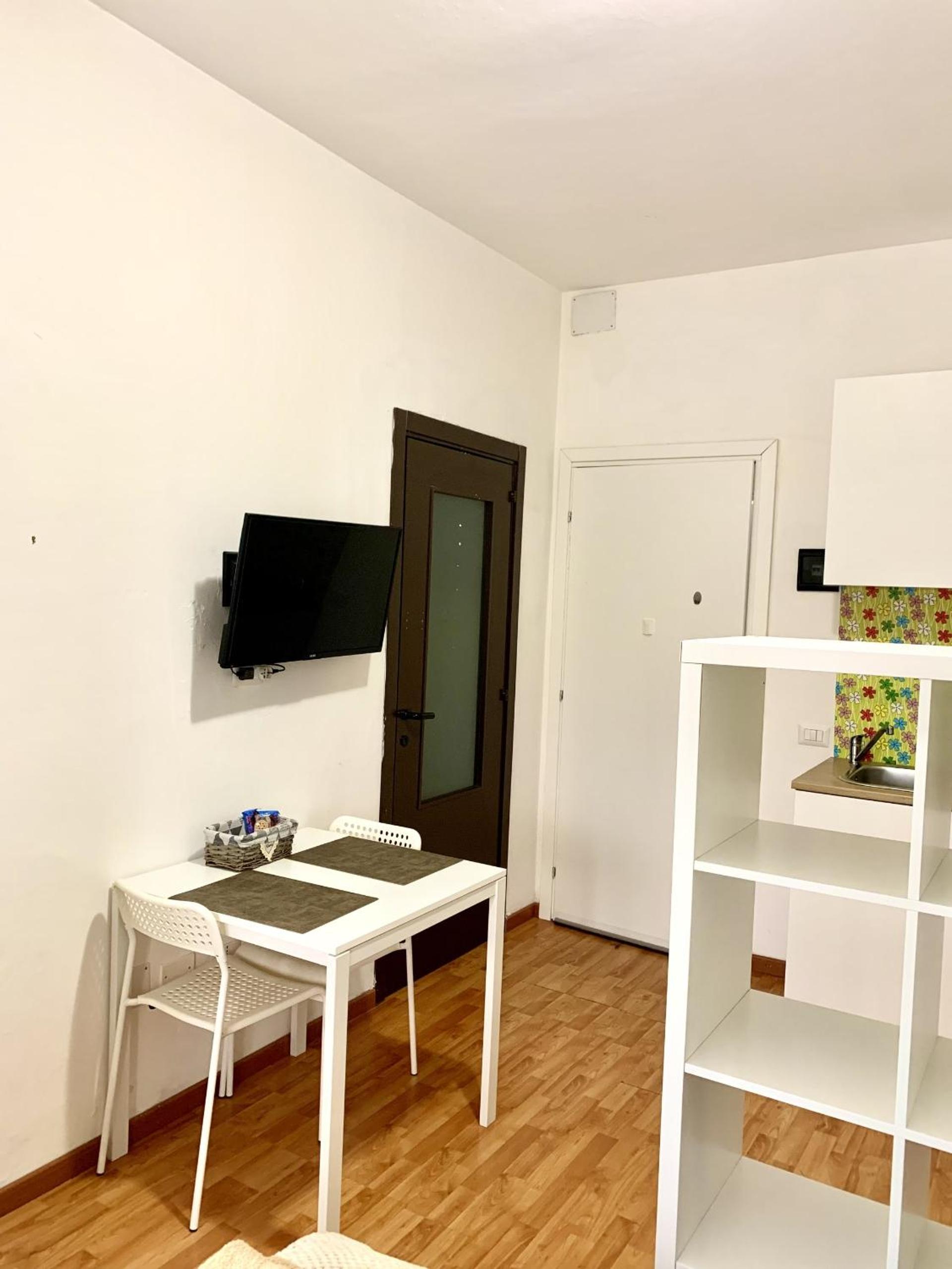 Large Double Room photo 3