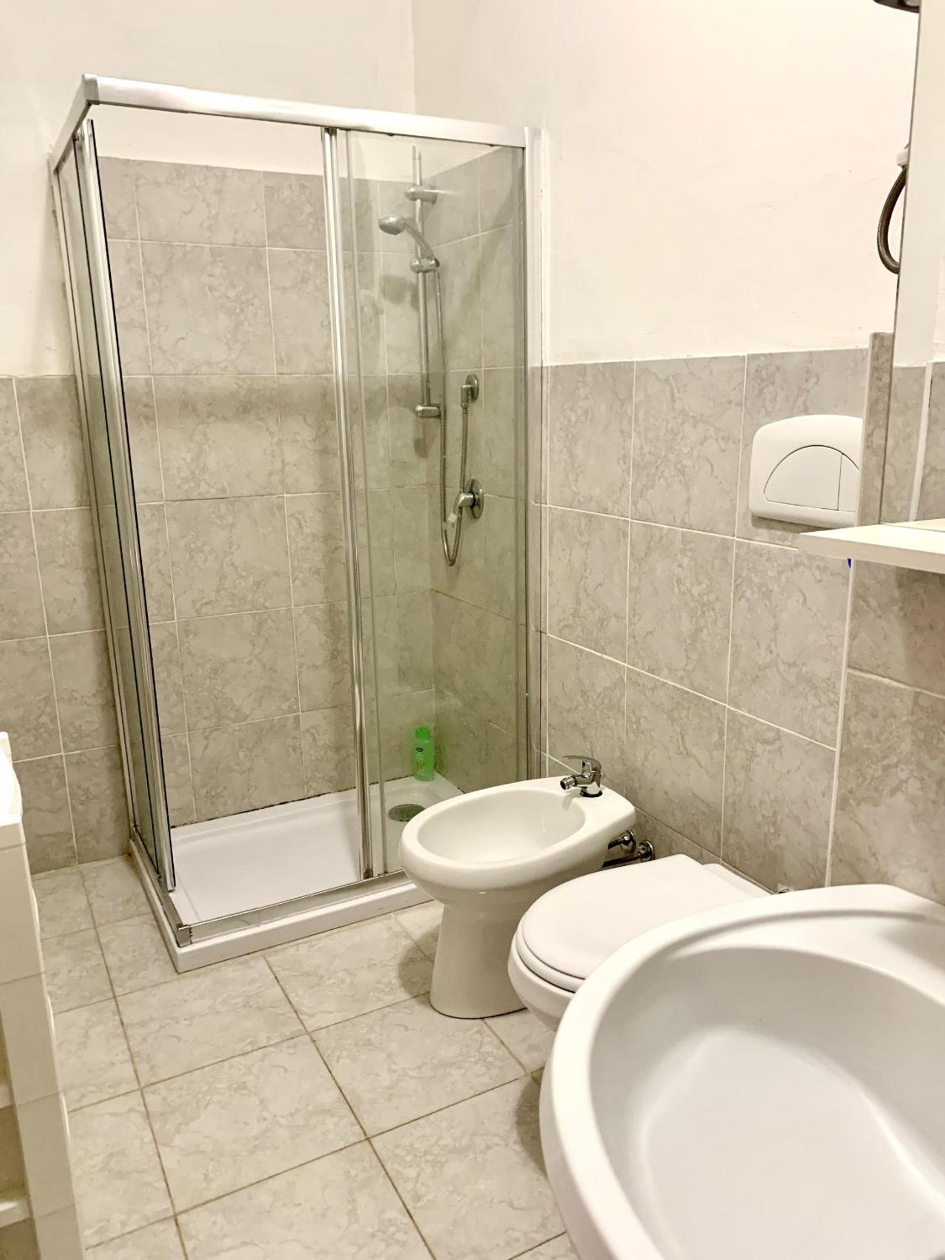 Large Double Room photo 2