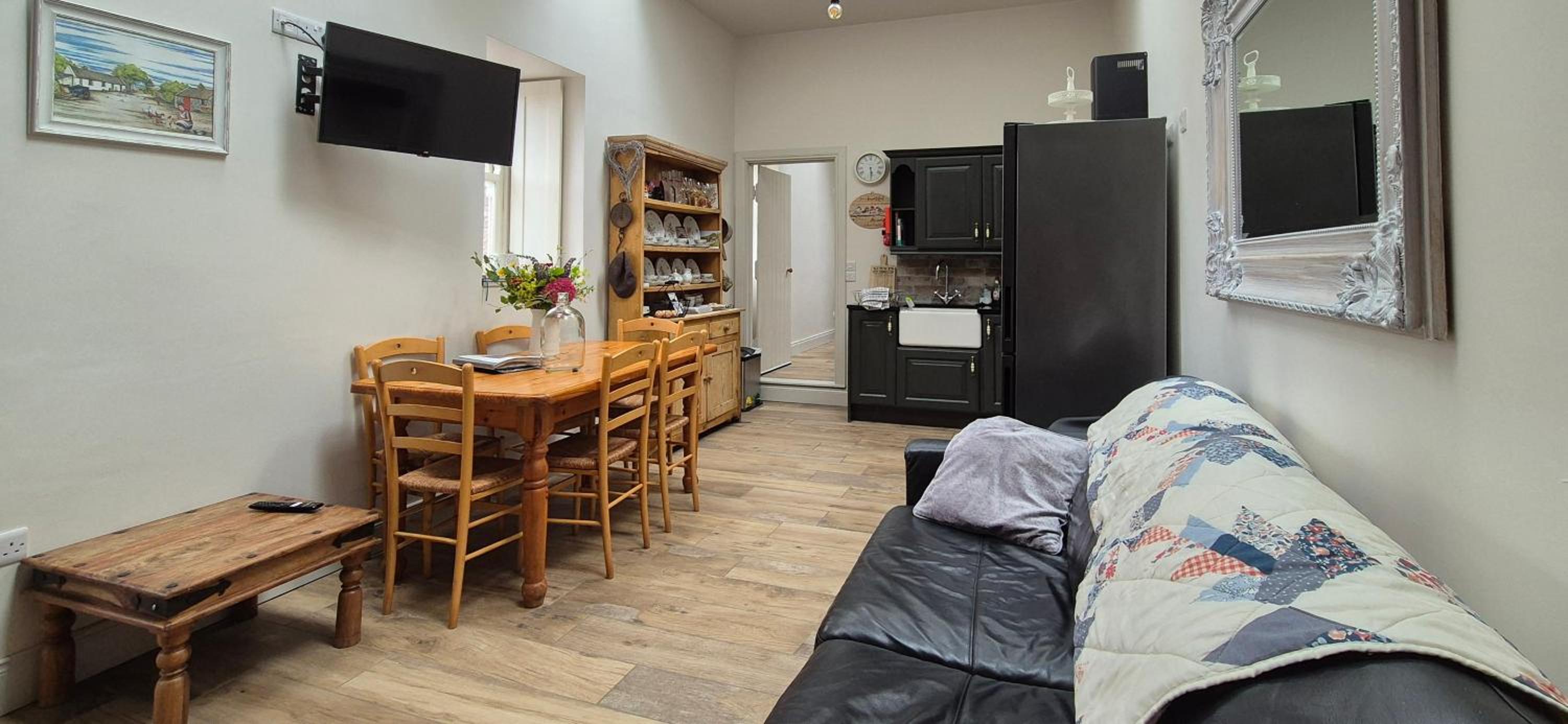 Two-Bedroom House - Photo 66