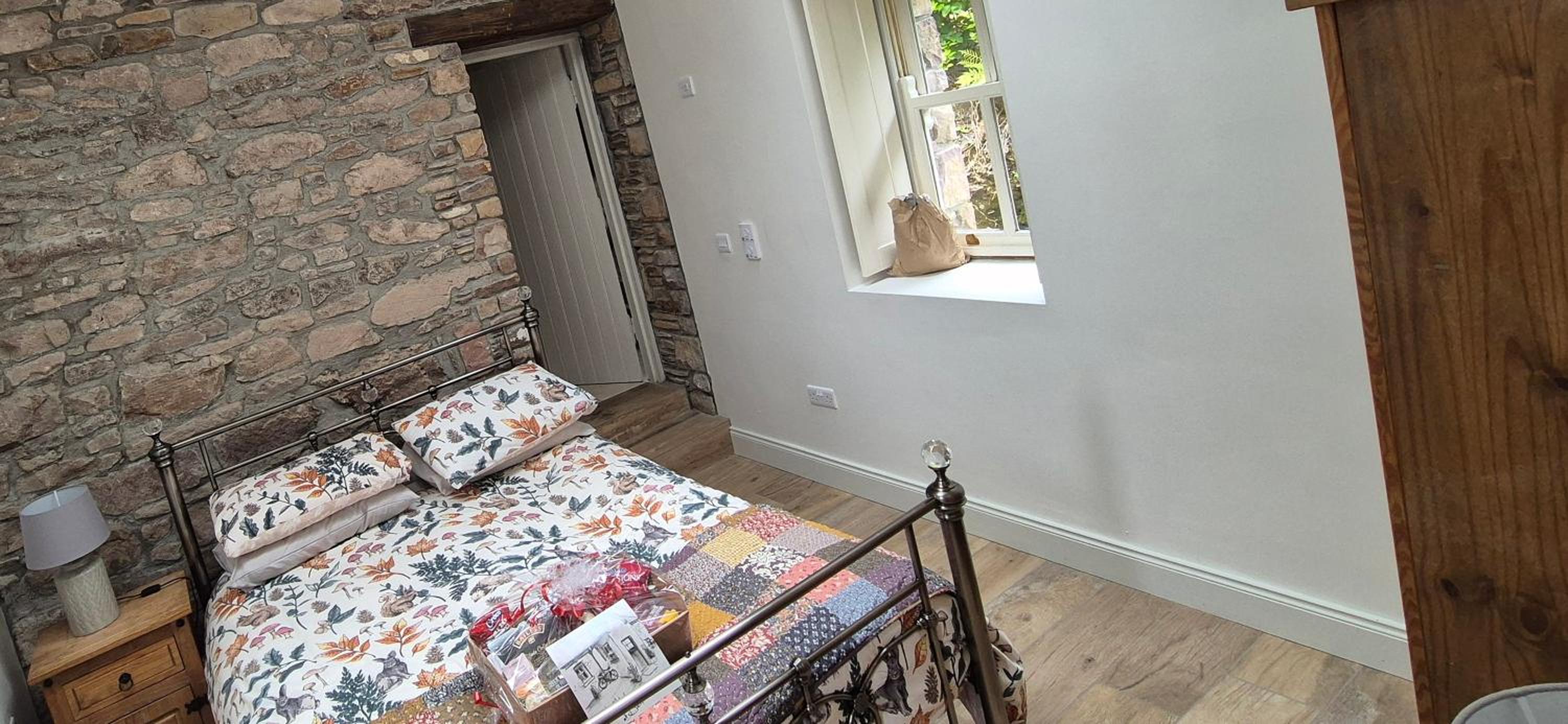 Two-Bedroom House - Photo 94