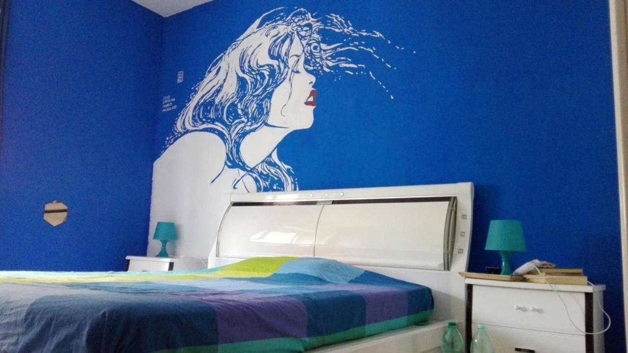 Queen Room with Shared Bathroom