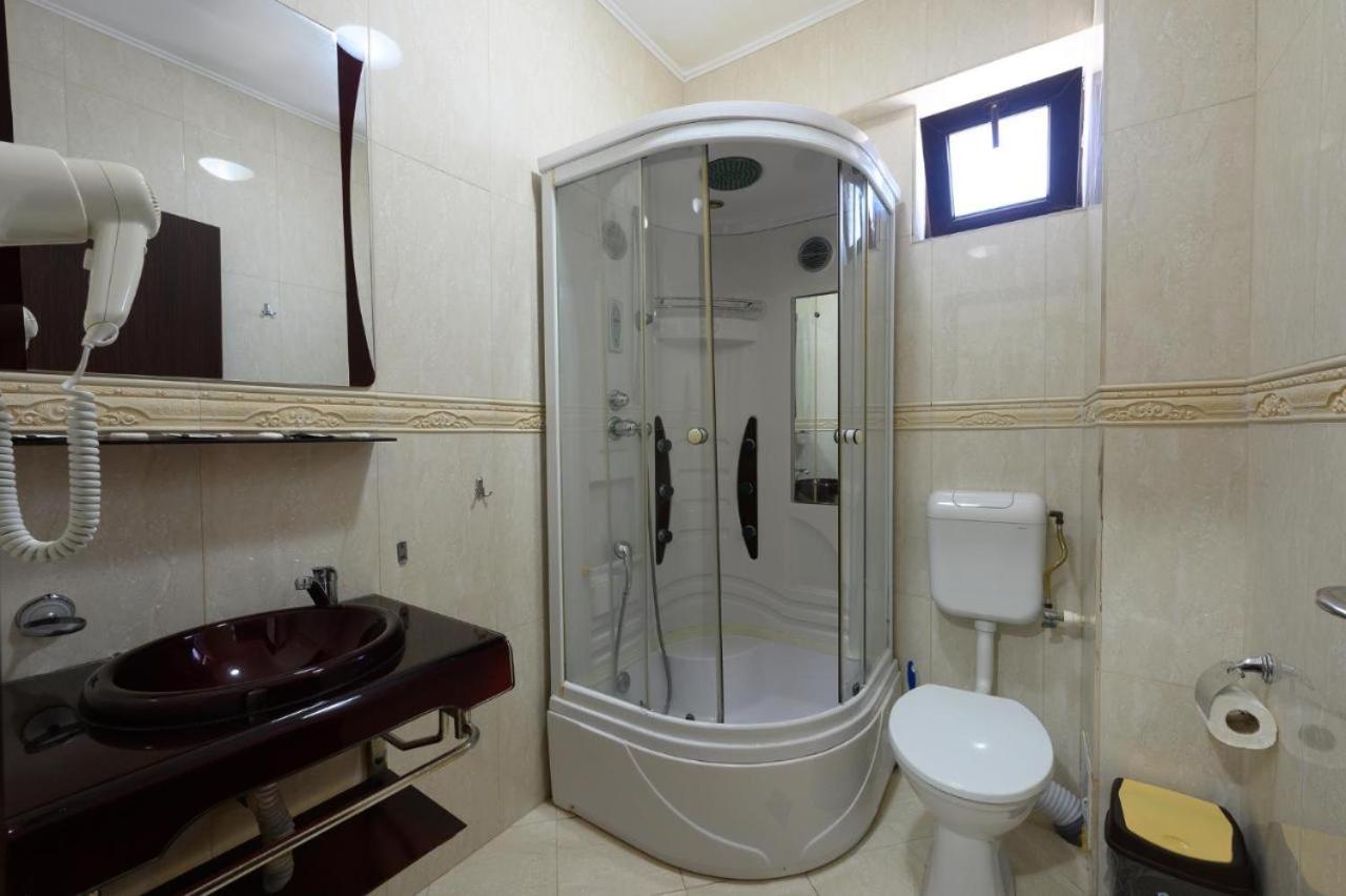 Double Room with Sea View photo 2