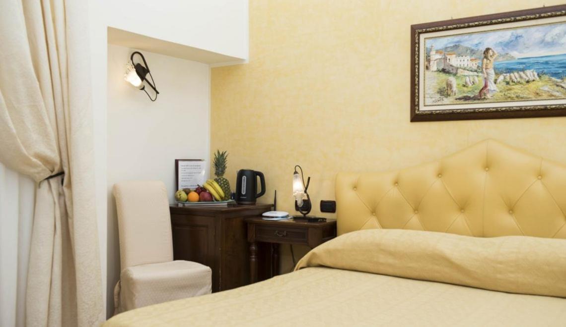 Deluxe Triple Room photo 2