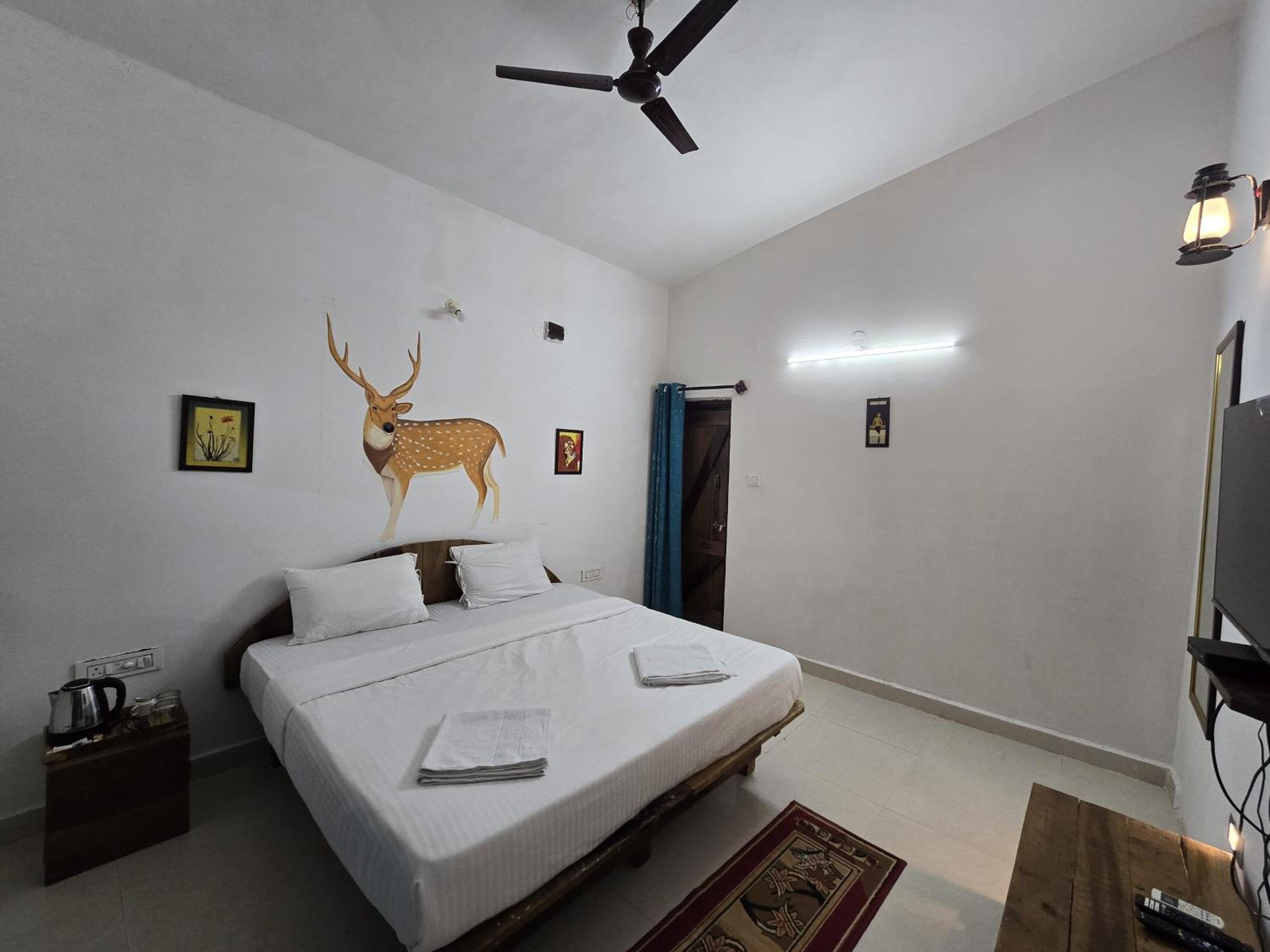 Deluxe Single Room