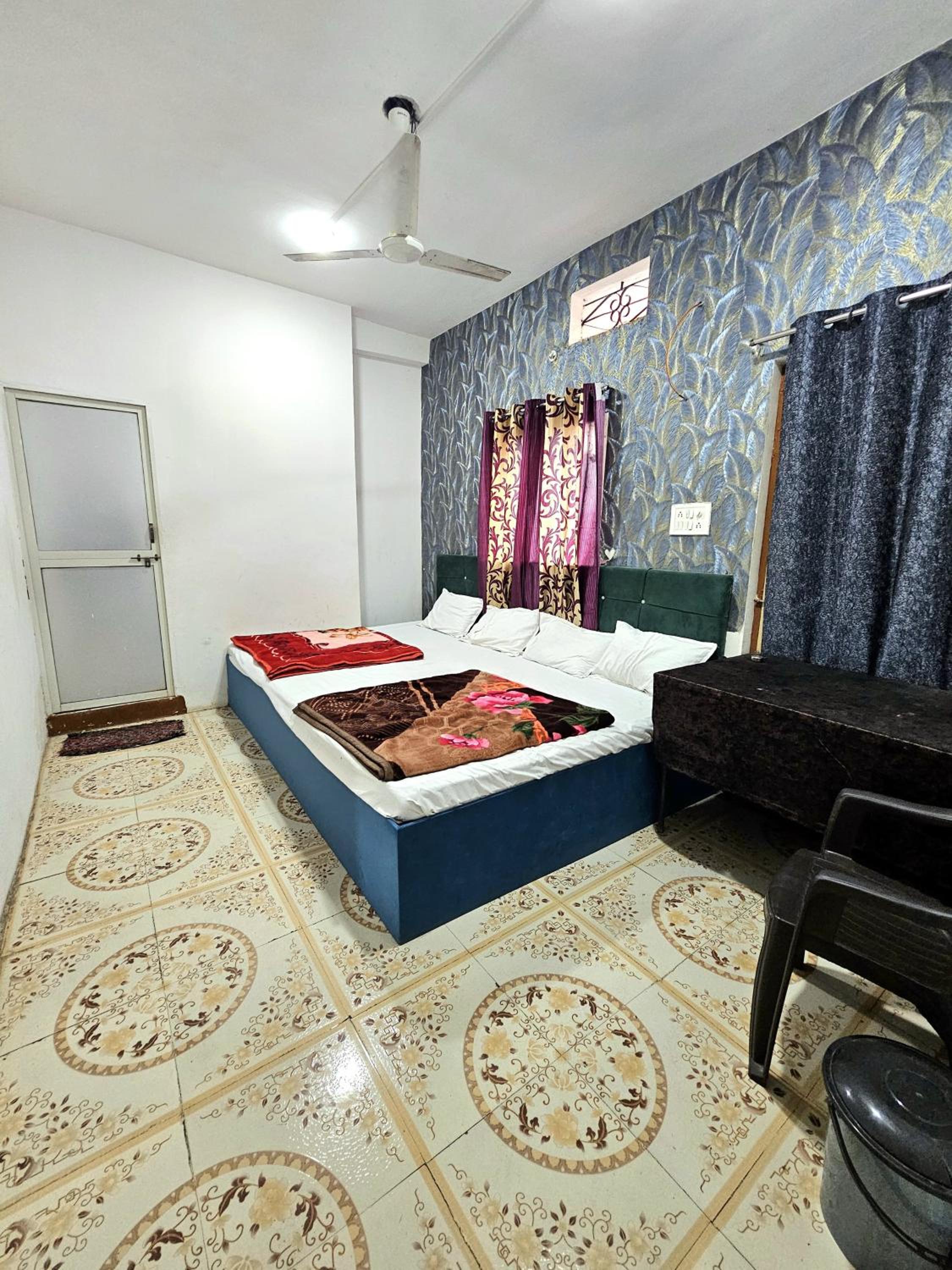 Deluxe Family Room photo 3