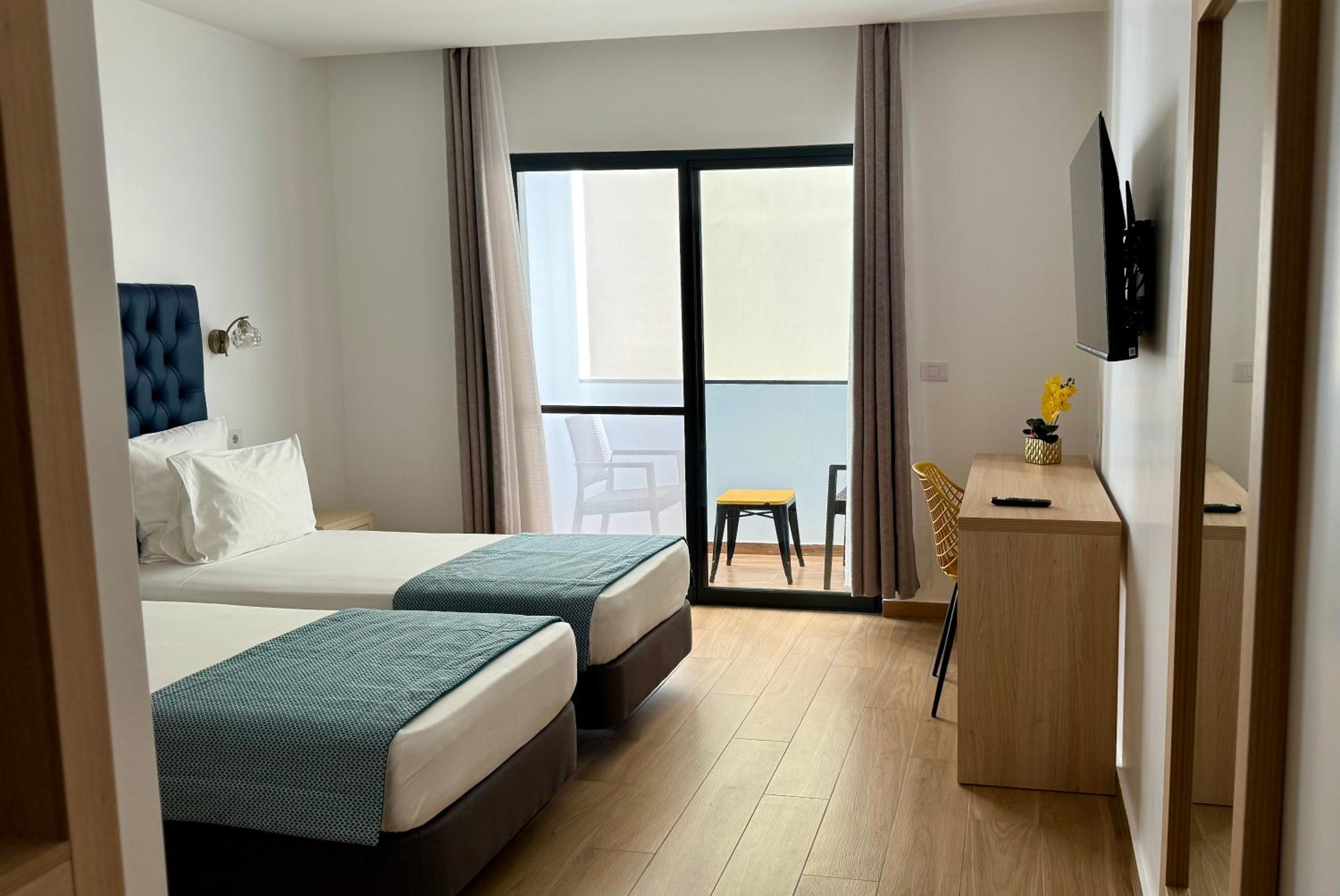 Twin Room with Balcony