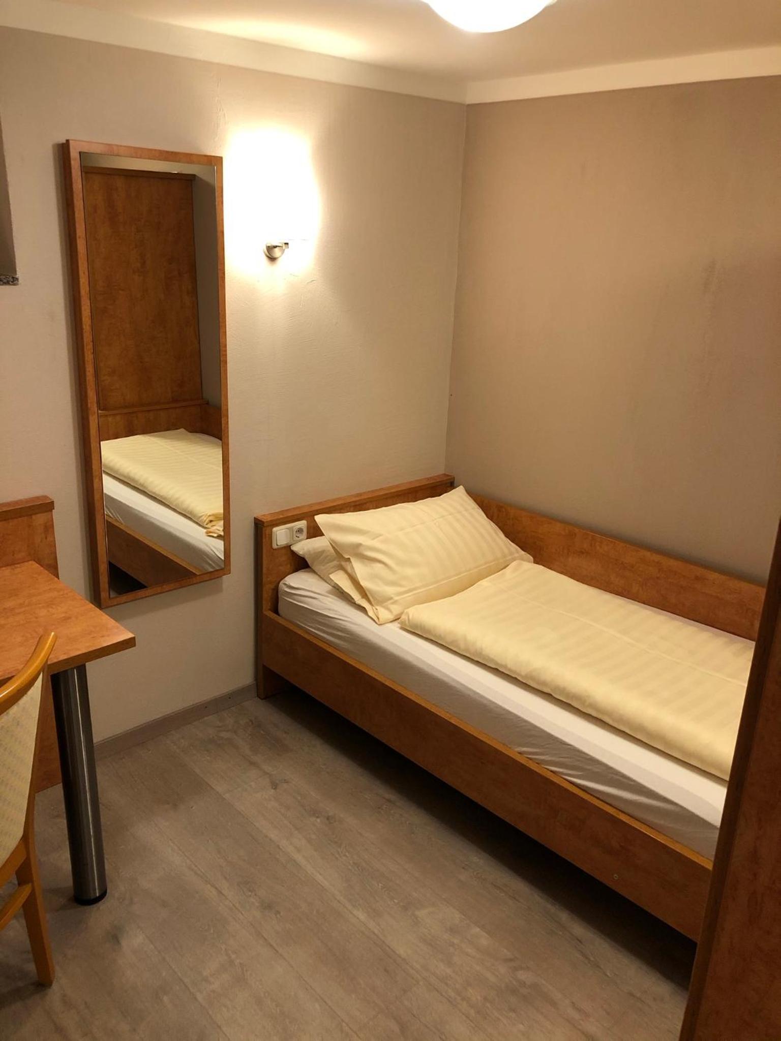 Small Single Room