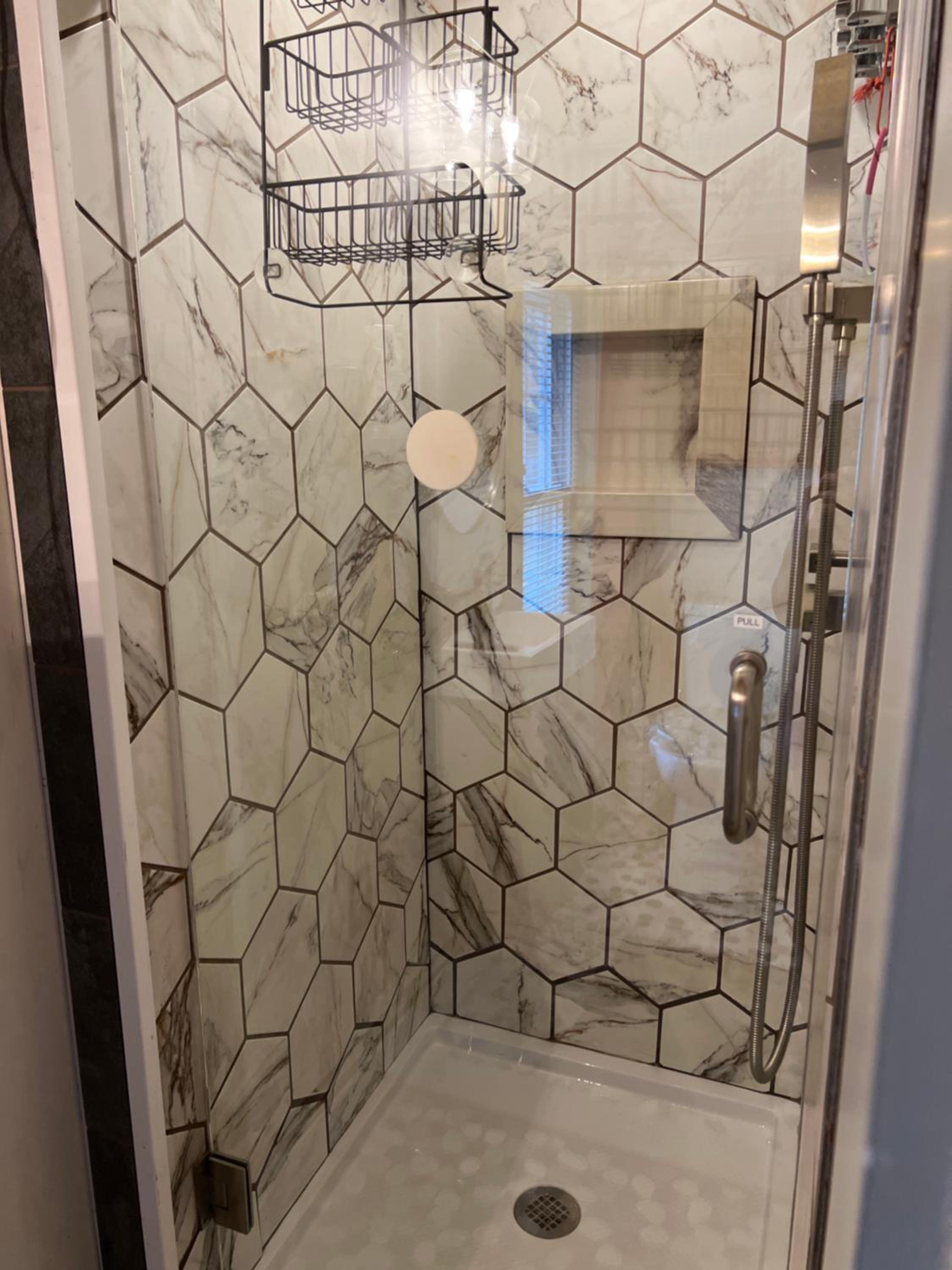 Budget Double Room - Photo 12