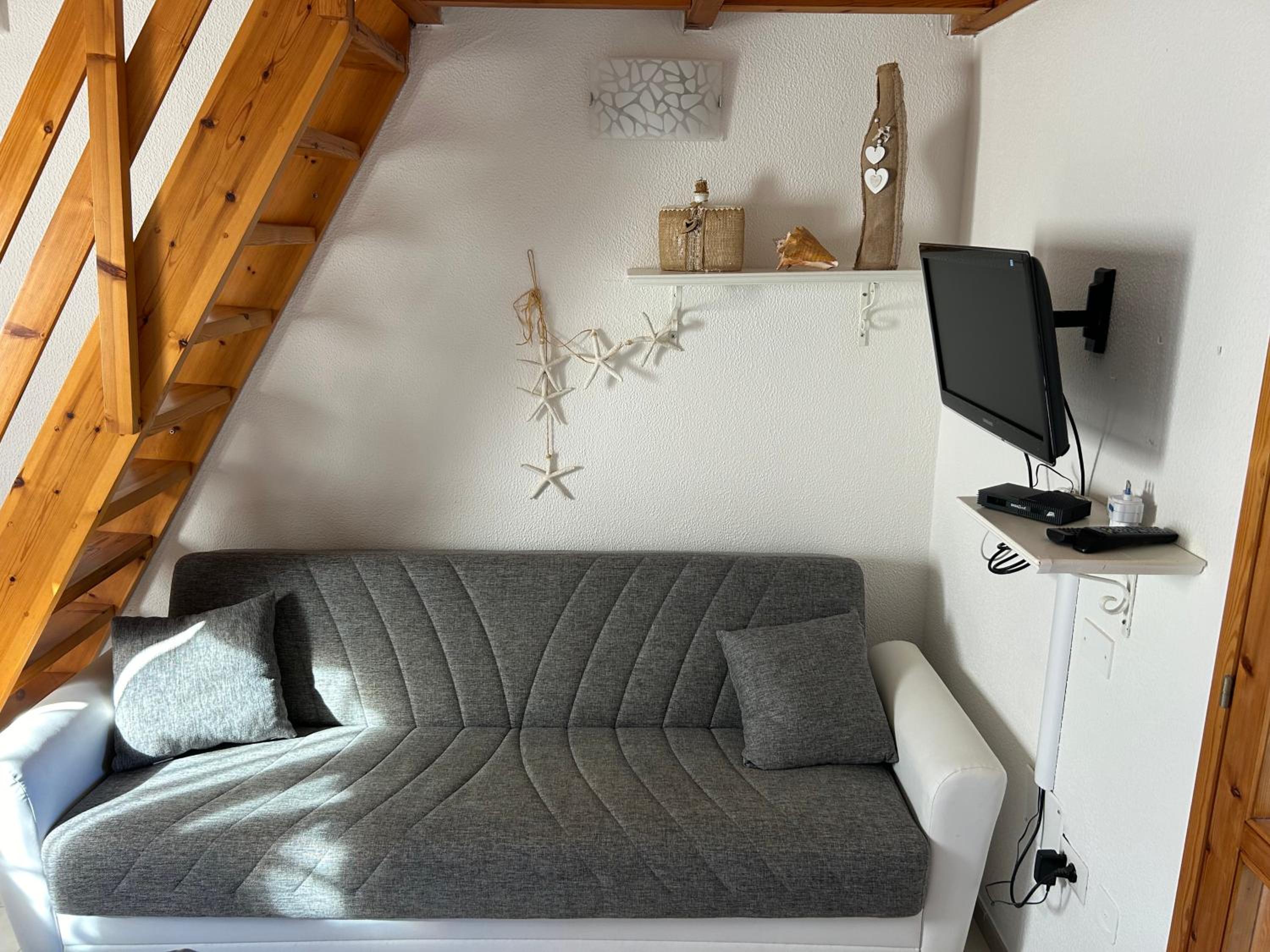 Three-Bedroom Vacation Home  photo 1