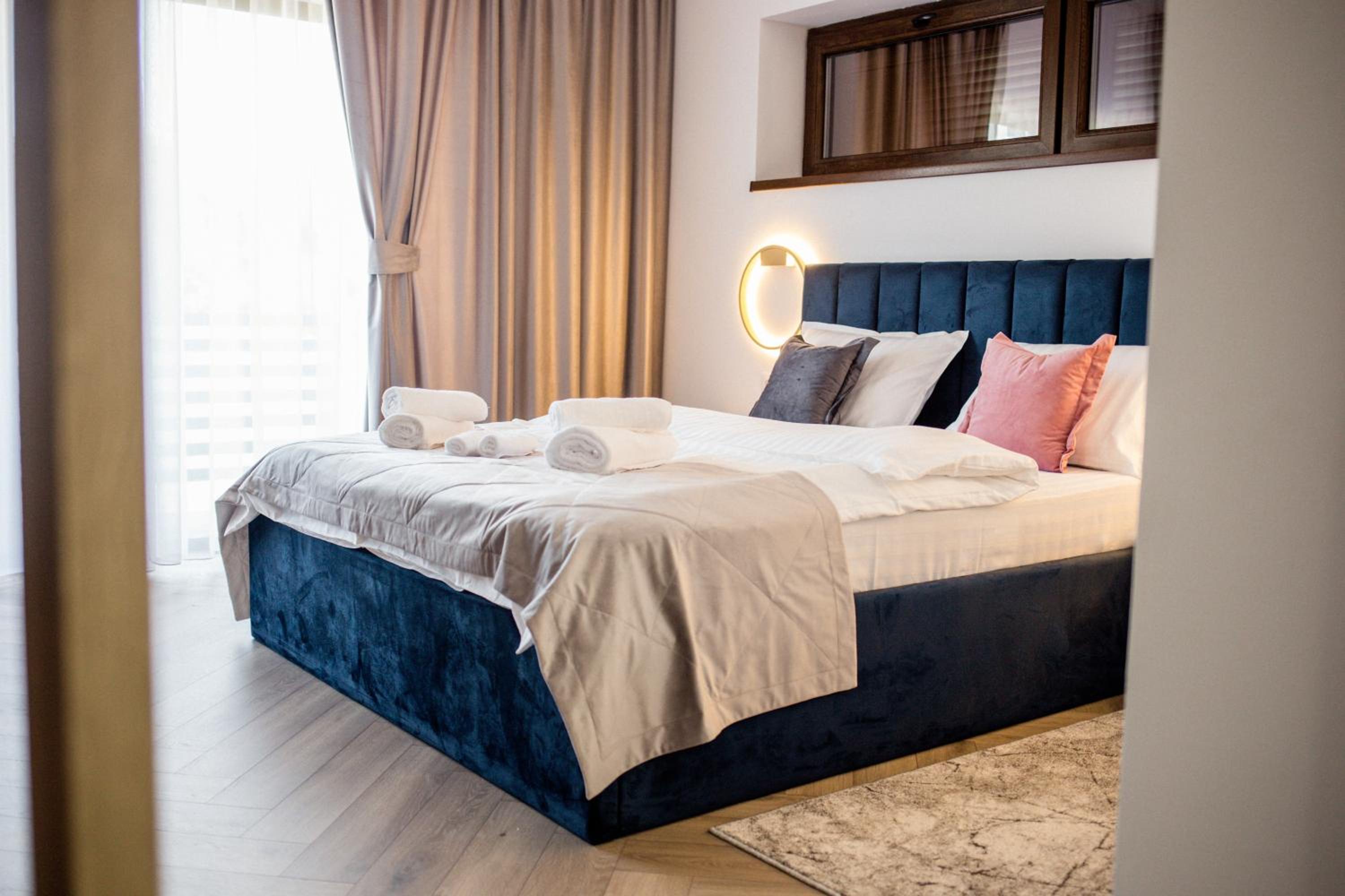 Superior Deluxe Double or Twin Room  photo 2