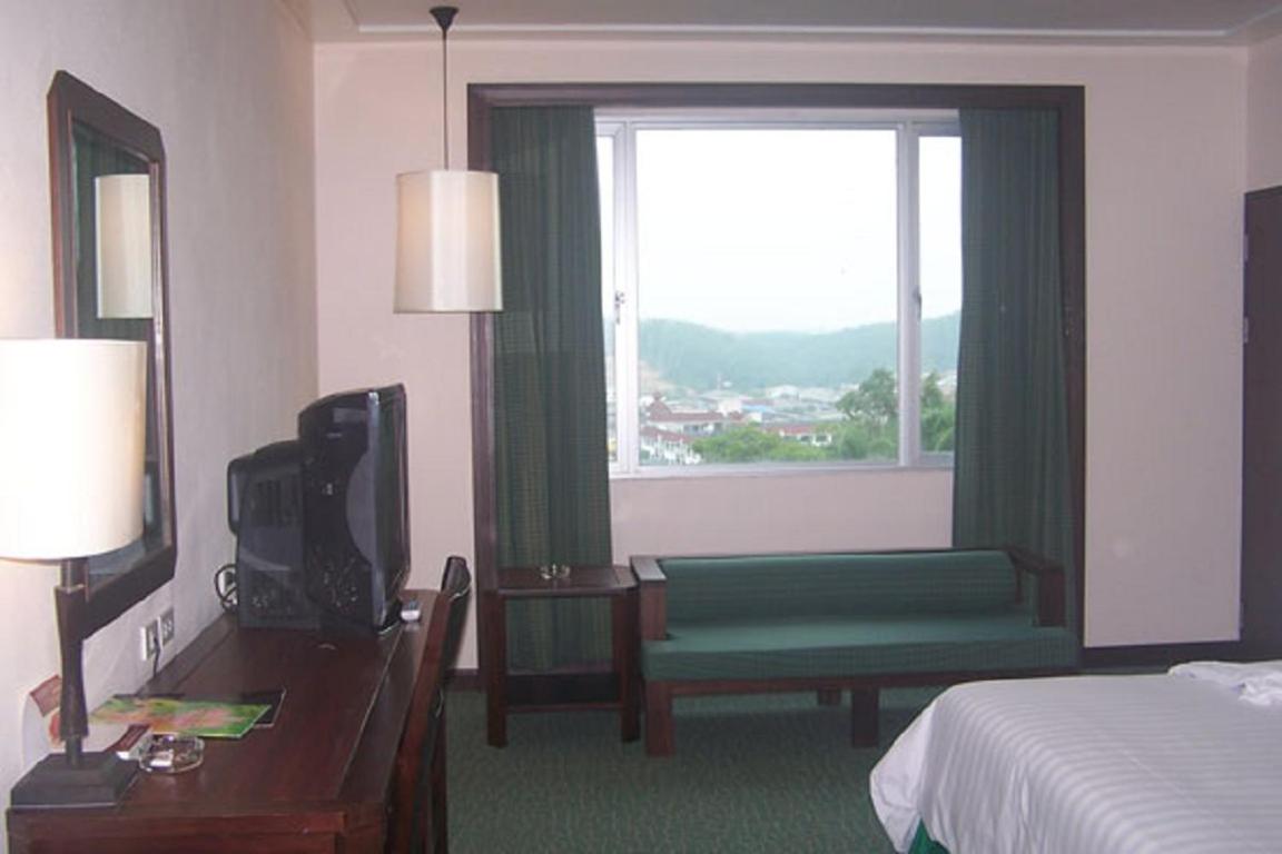 Standard Twin Room photo 2