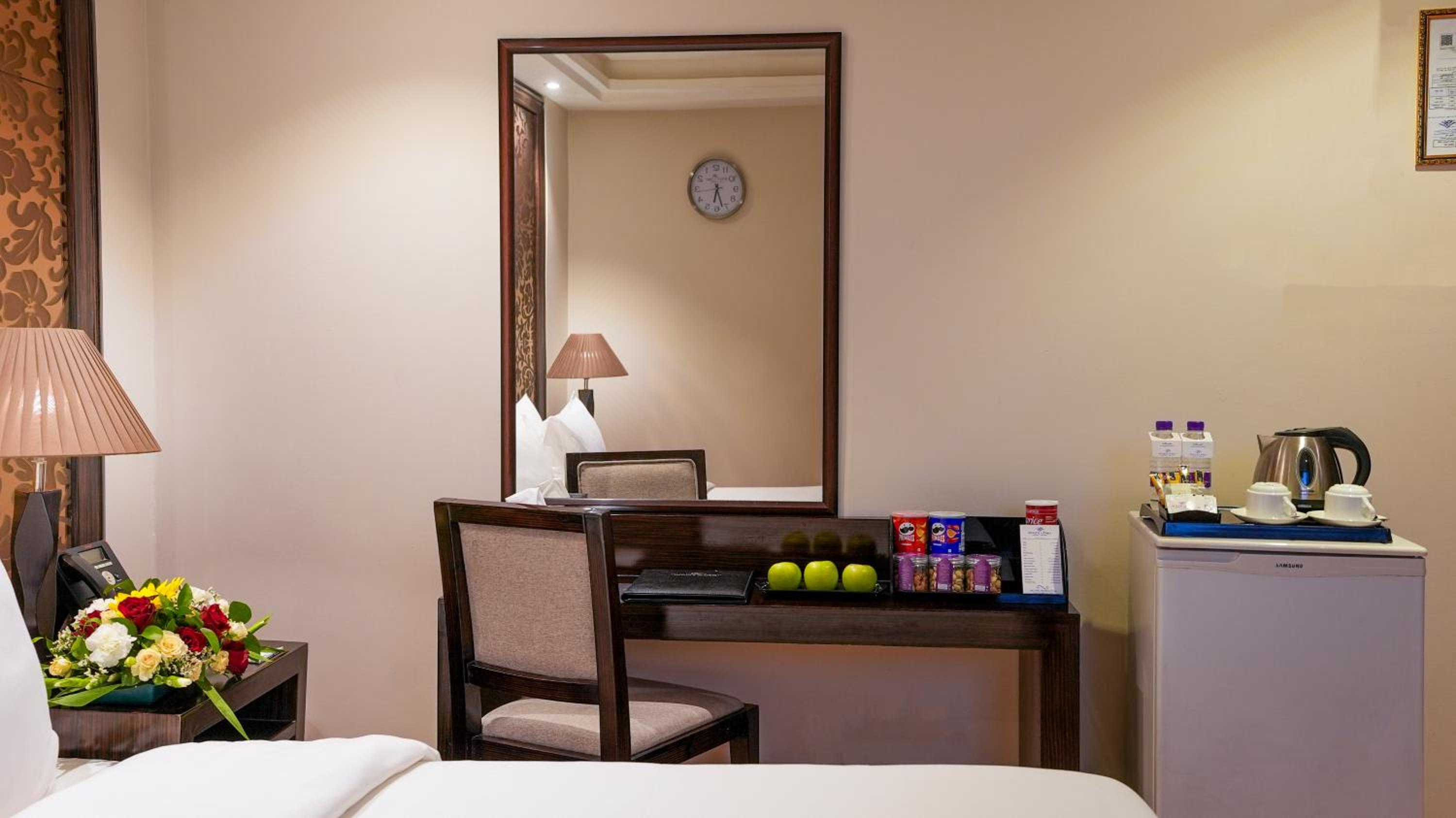 Standard Single Room - Photo 4