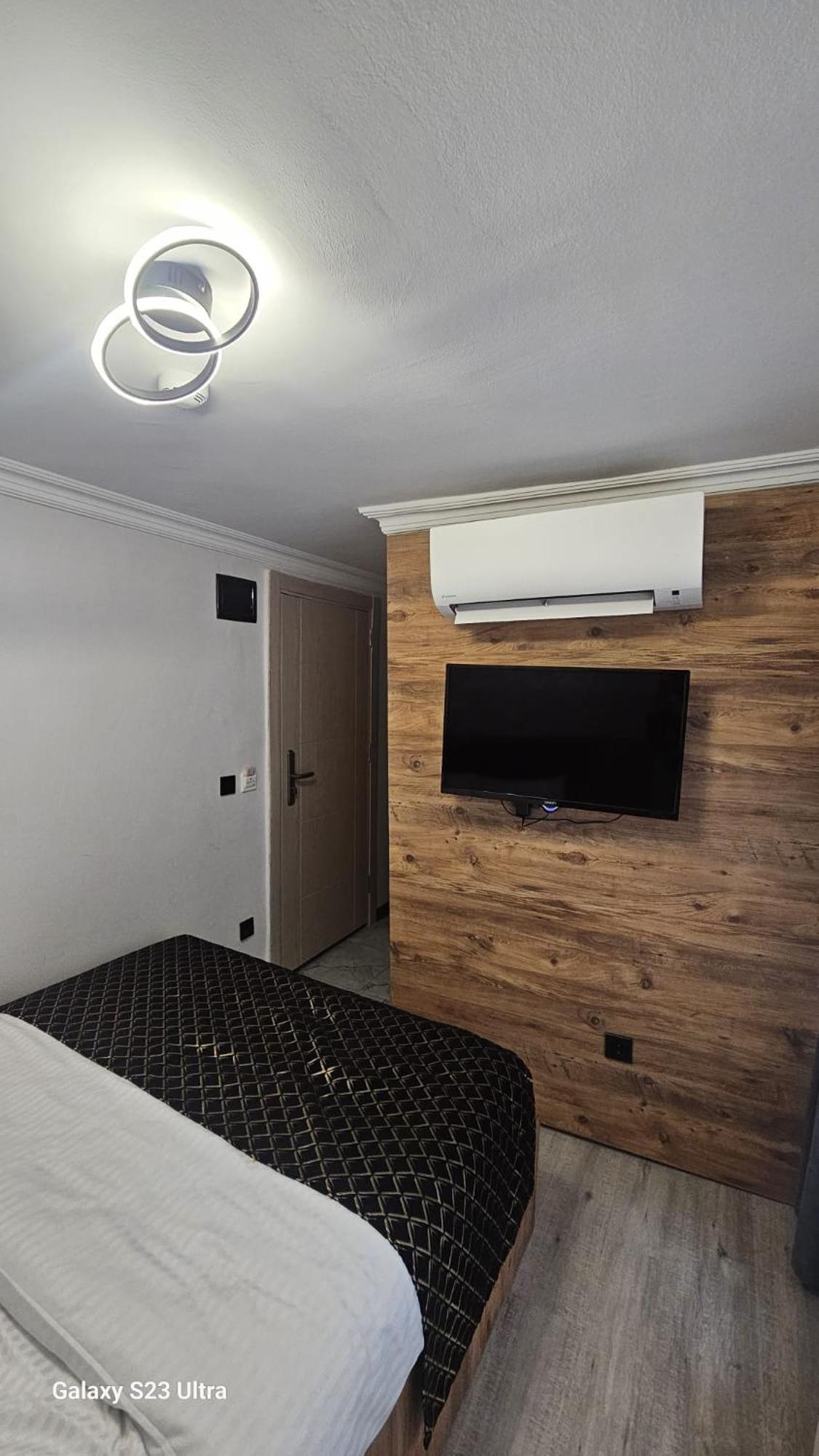 Budget Single Room photo 2