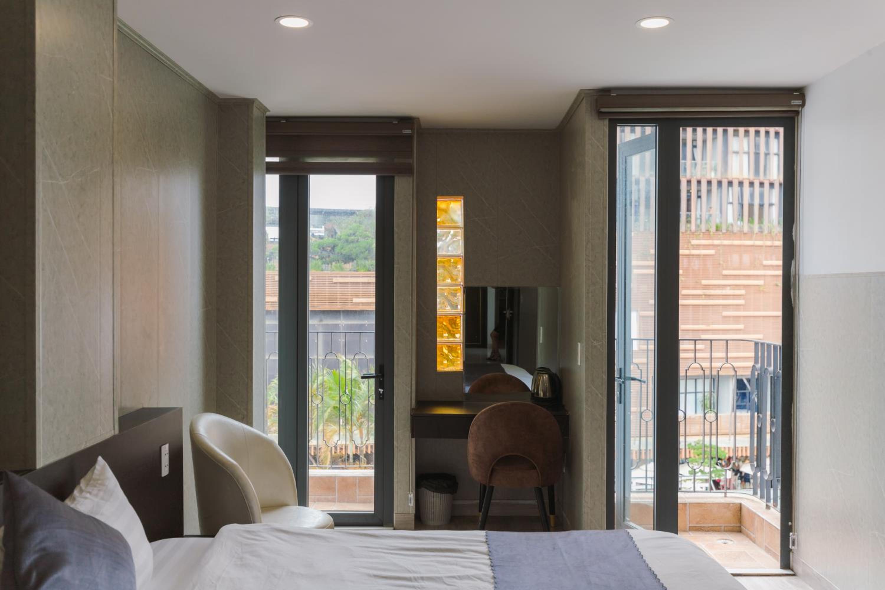 Deluxe Double Room With Balcony