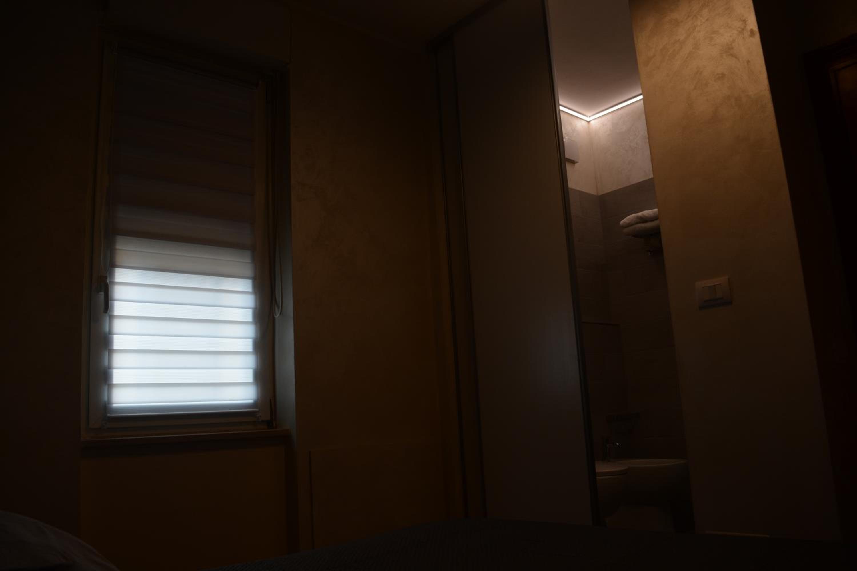 Standard Twin Room - Photo 8