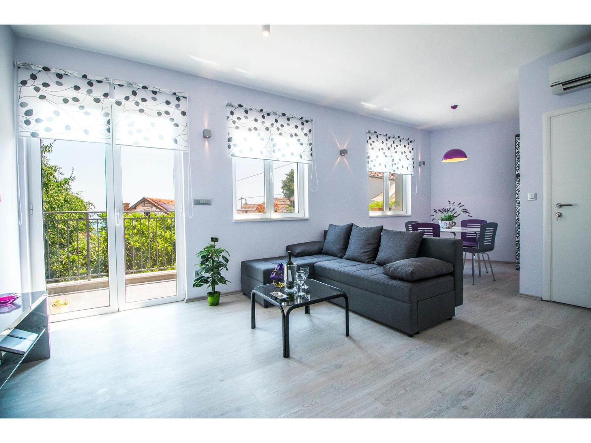 One-Bedroom Apartment with Terrace