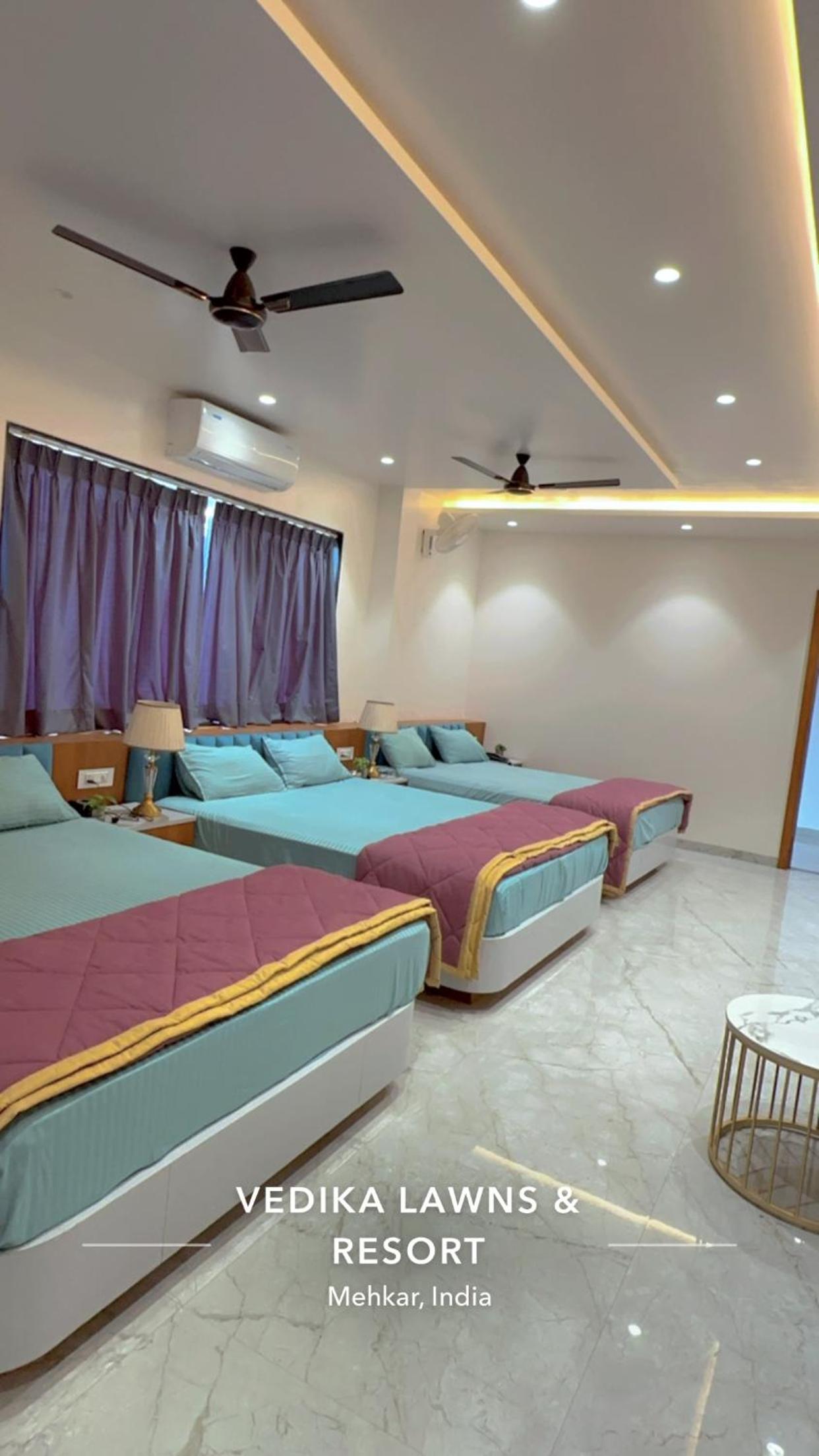 4-Bed Mixed Dormitory Room photo 2