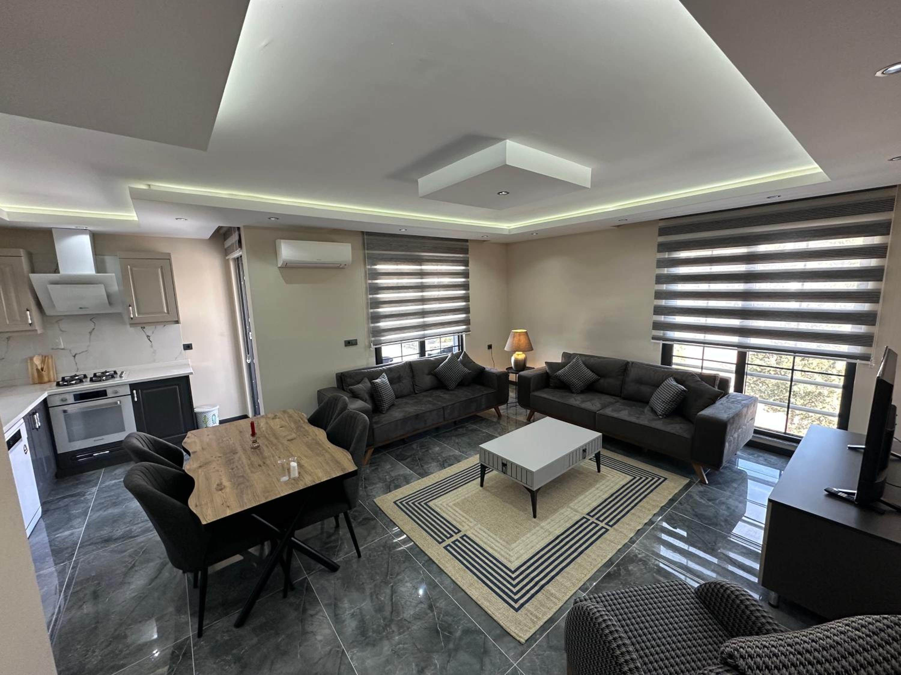 Apartment with Balcony photo 1