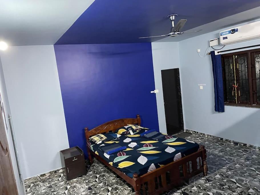 Three-Bedroom House photo 1