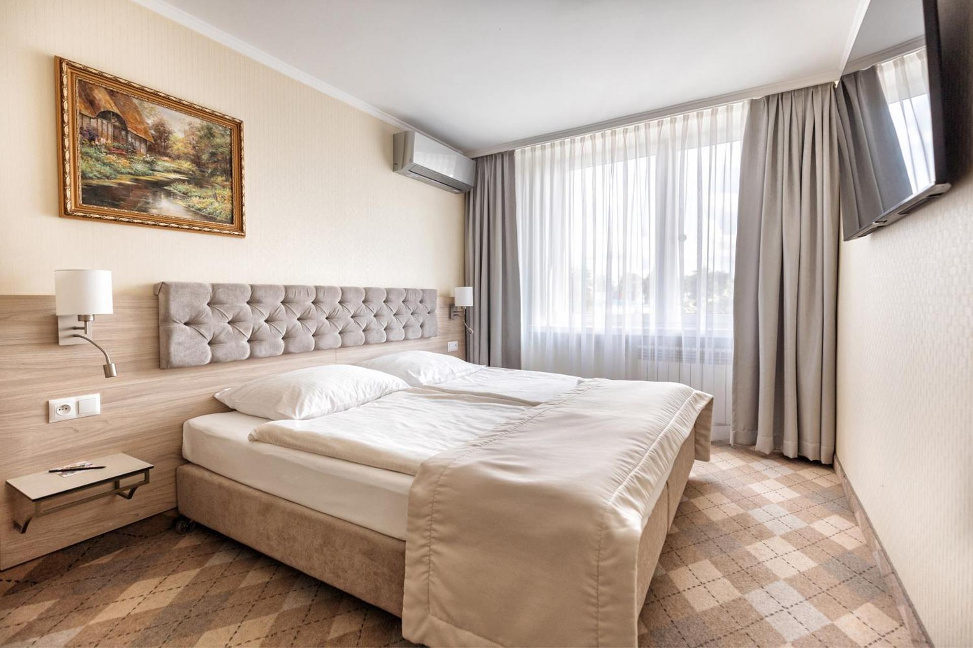 Double Room - Photo 1