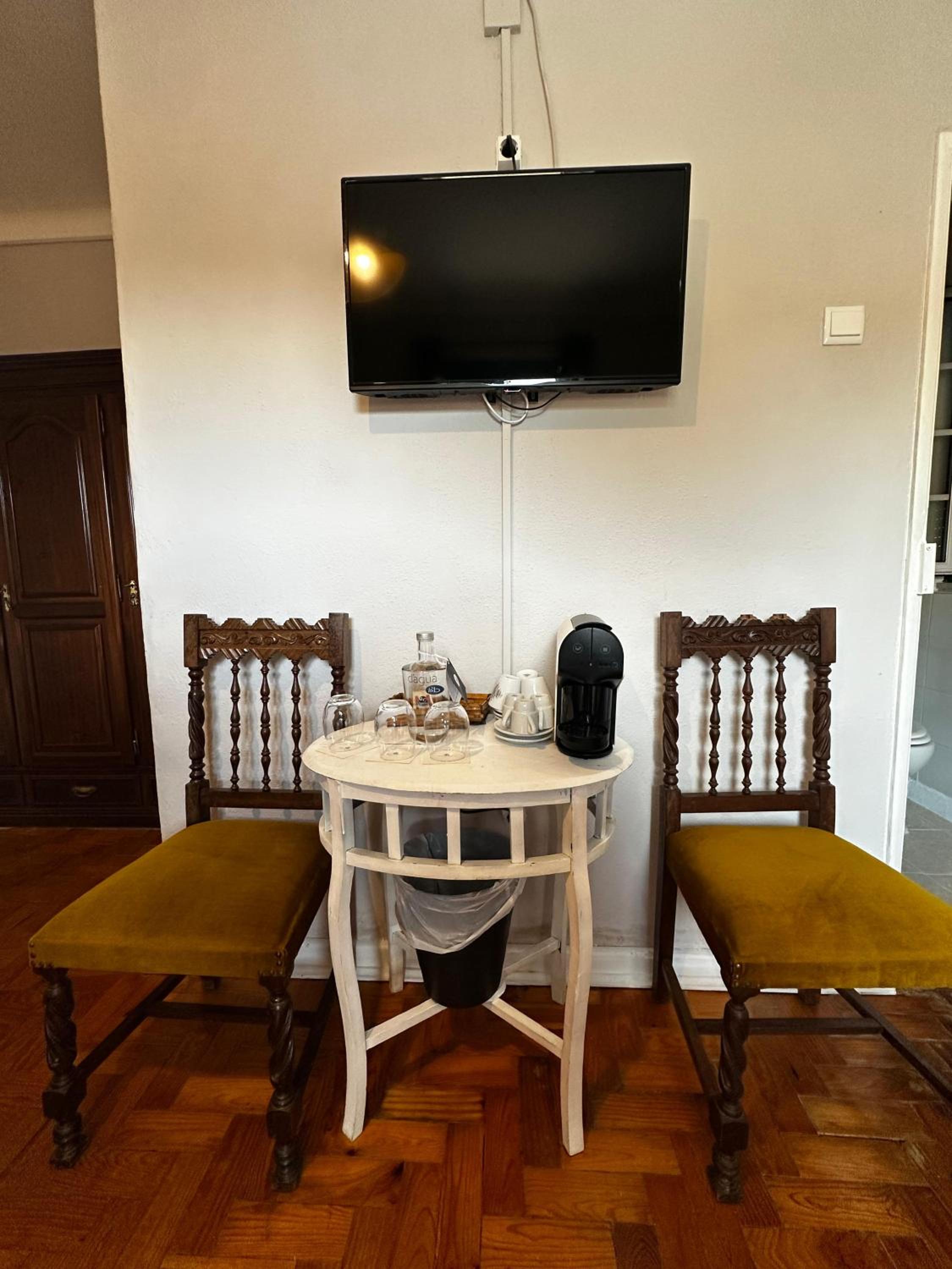 Family Room photo 2