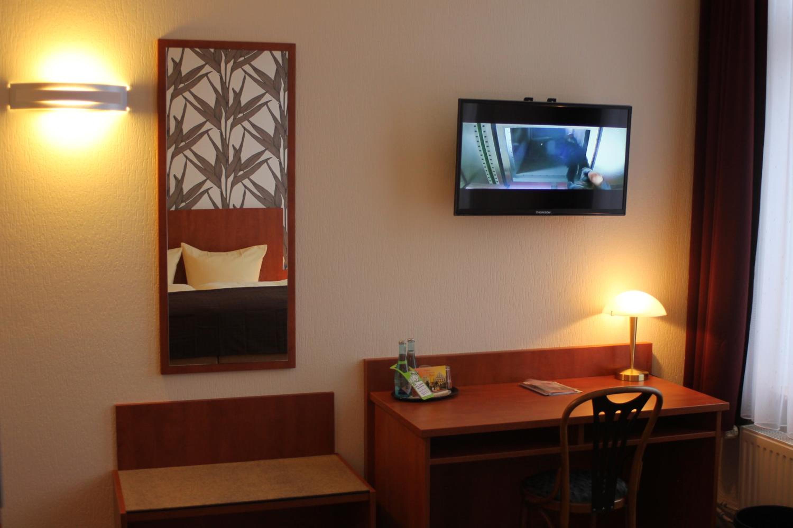 Deluxe Single Room photo 2
