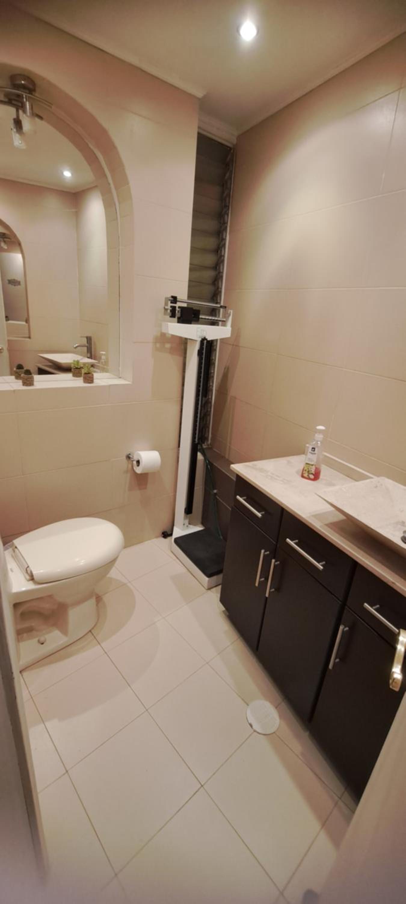 Budget Double Room - Photo 18