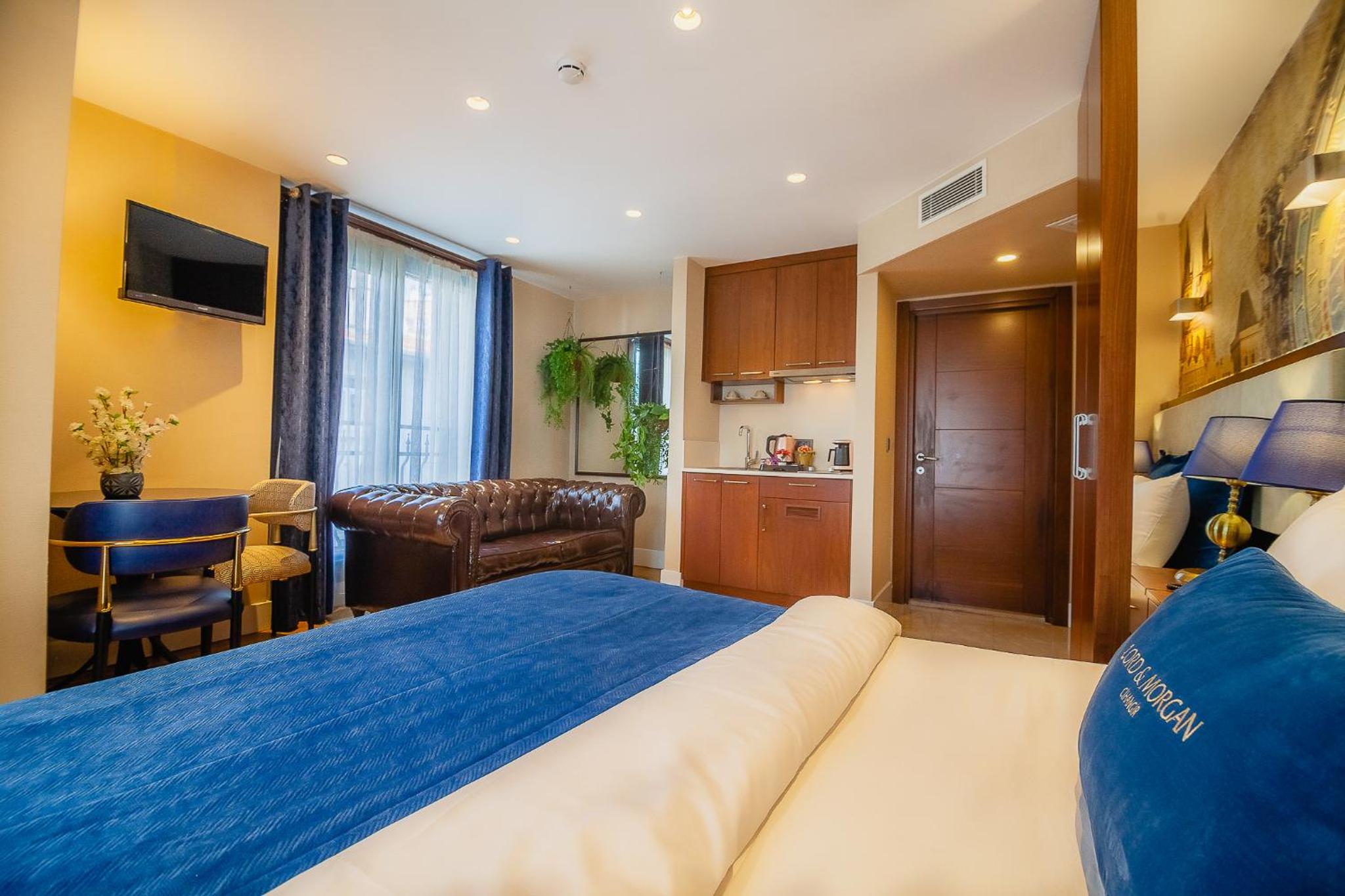 Two-Bedroom Suite photo 2