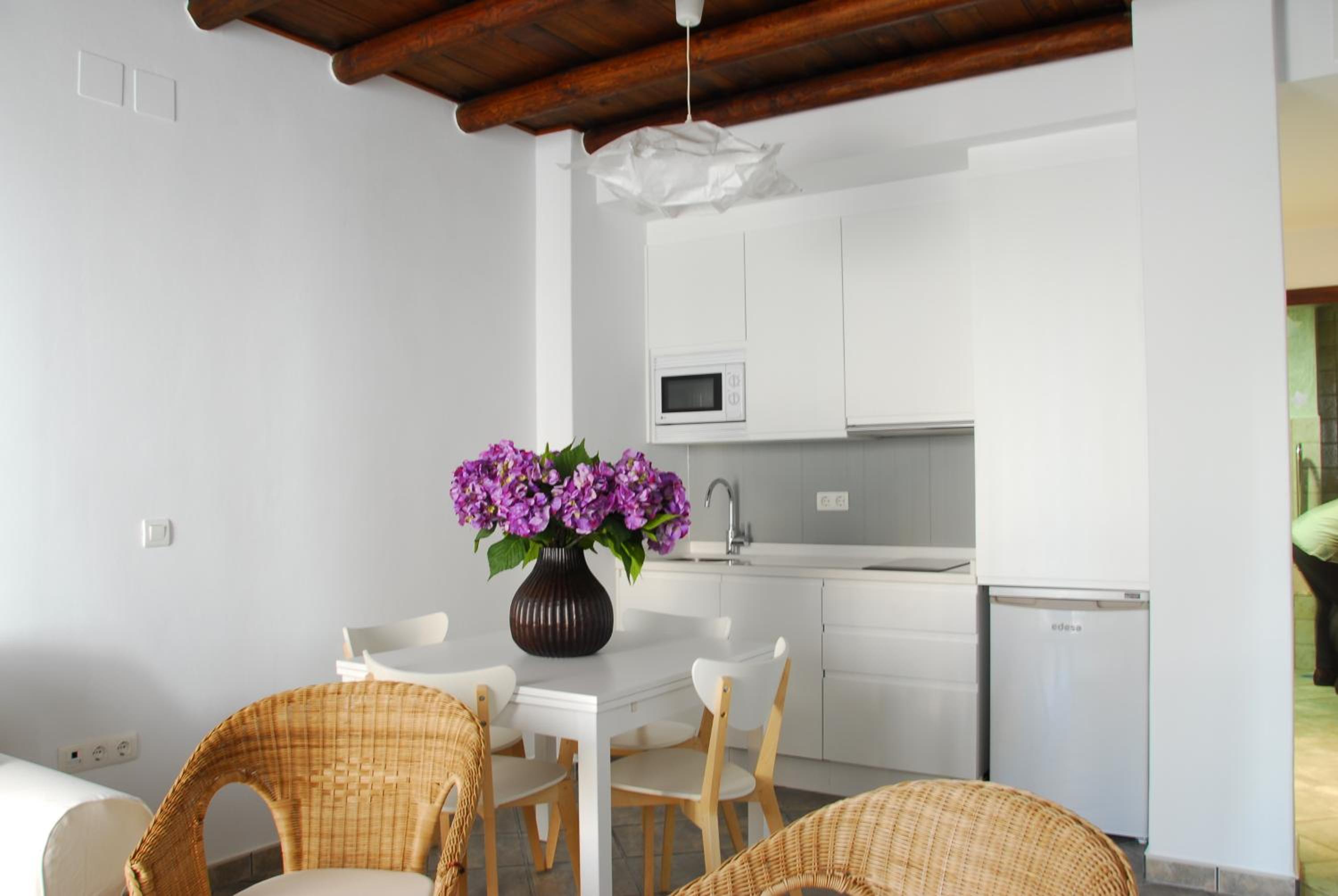 Apartment - Ground Floor photo 2