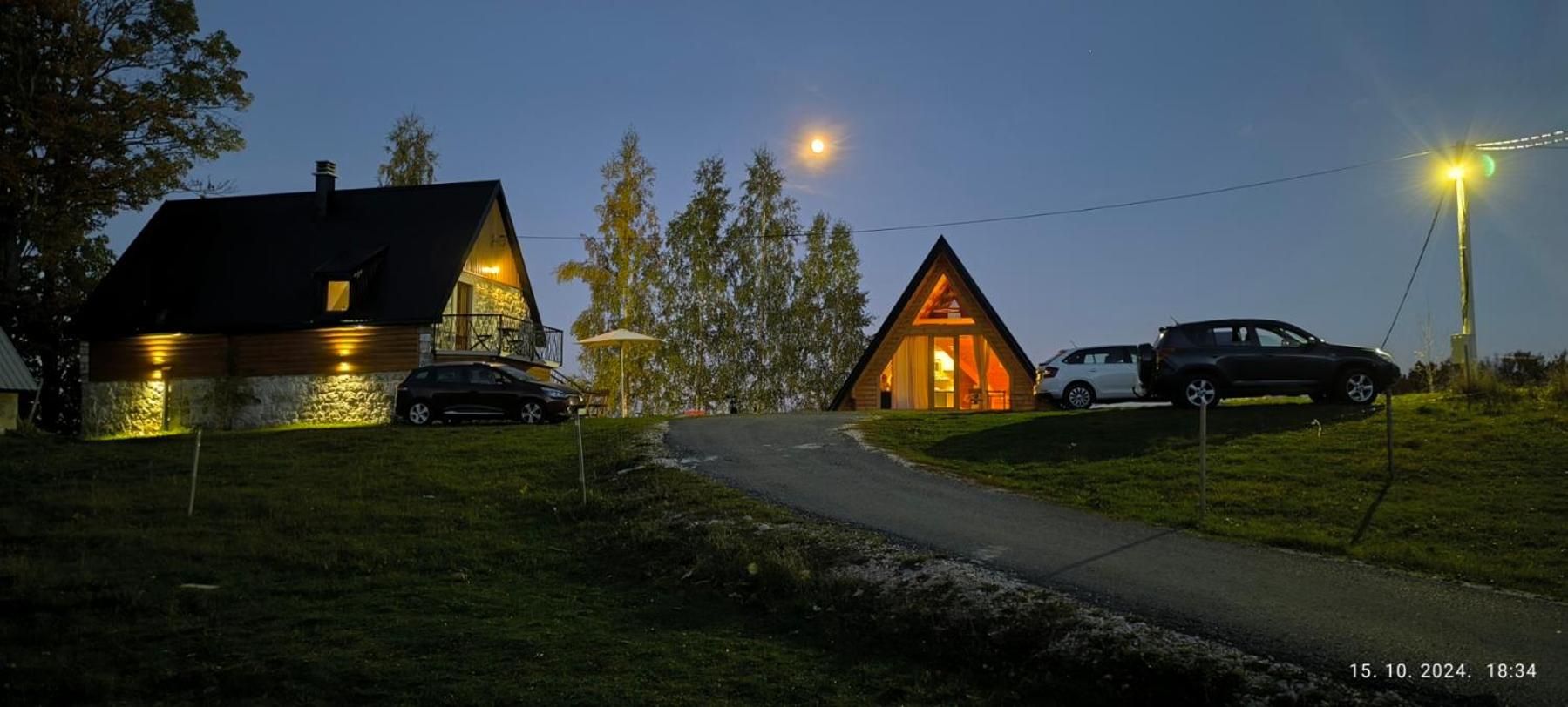 One-Bedroom House photo 2