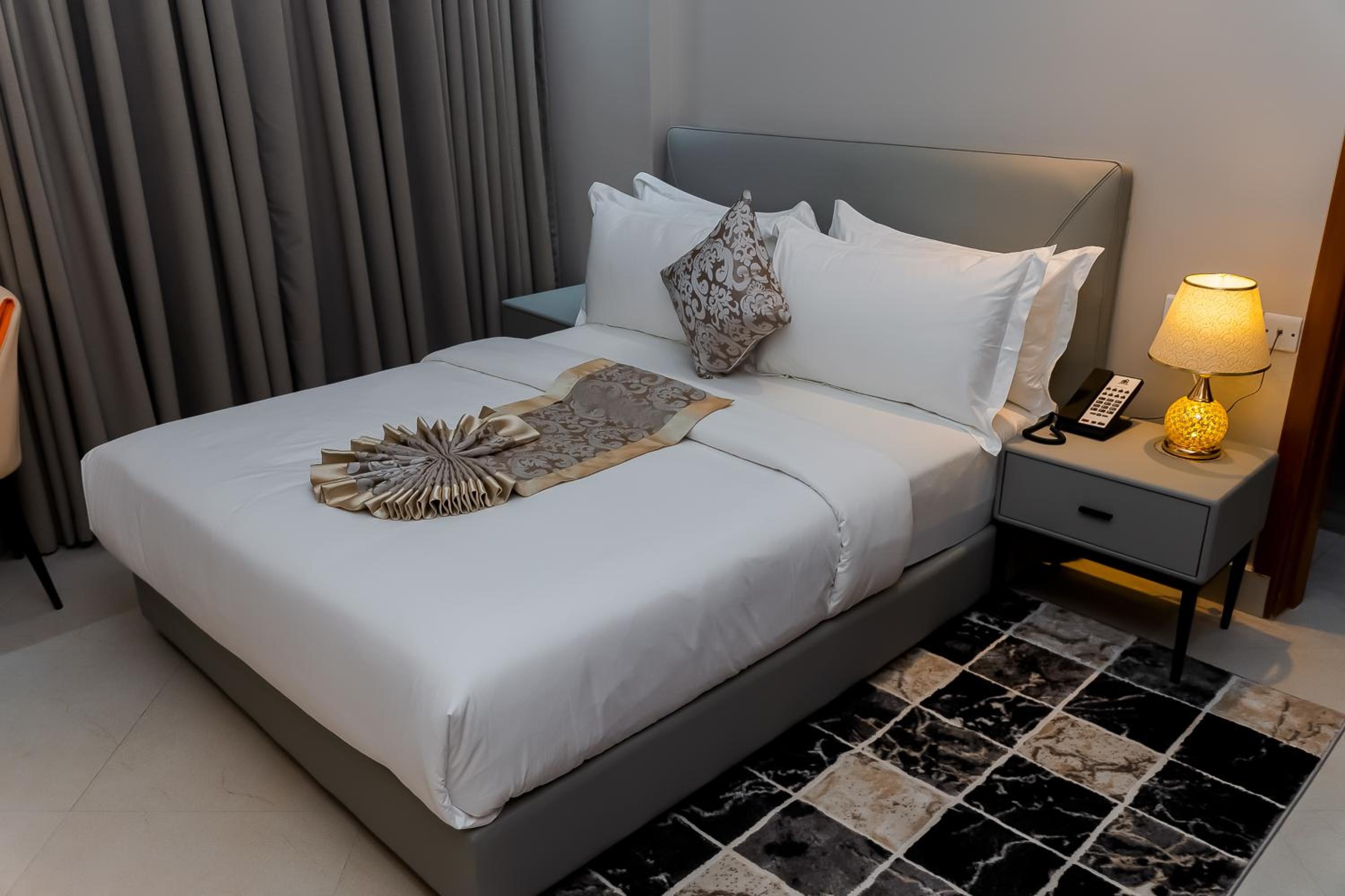 Twiin Bed