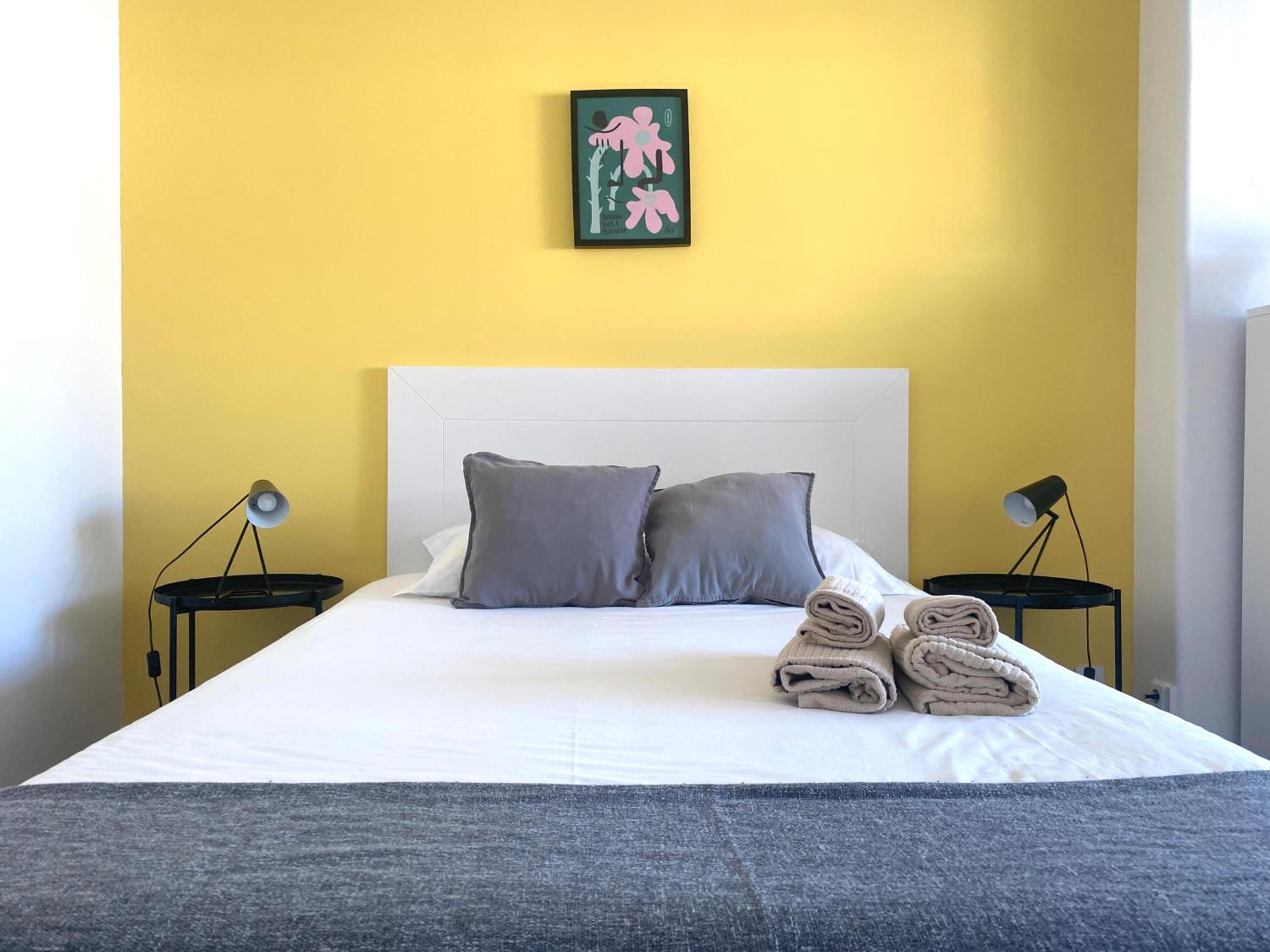 Standard Double Room with Shared Bathroom photo 2