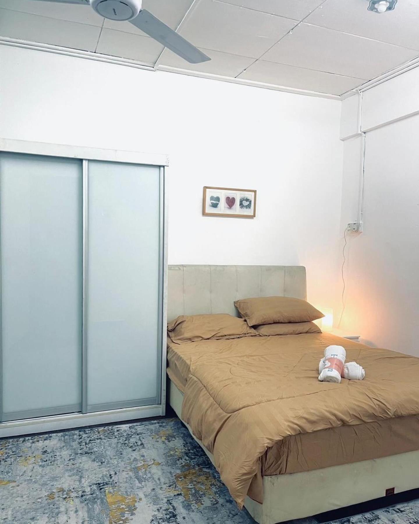 One-Bedroom House photo 1