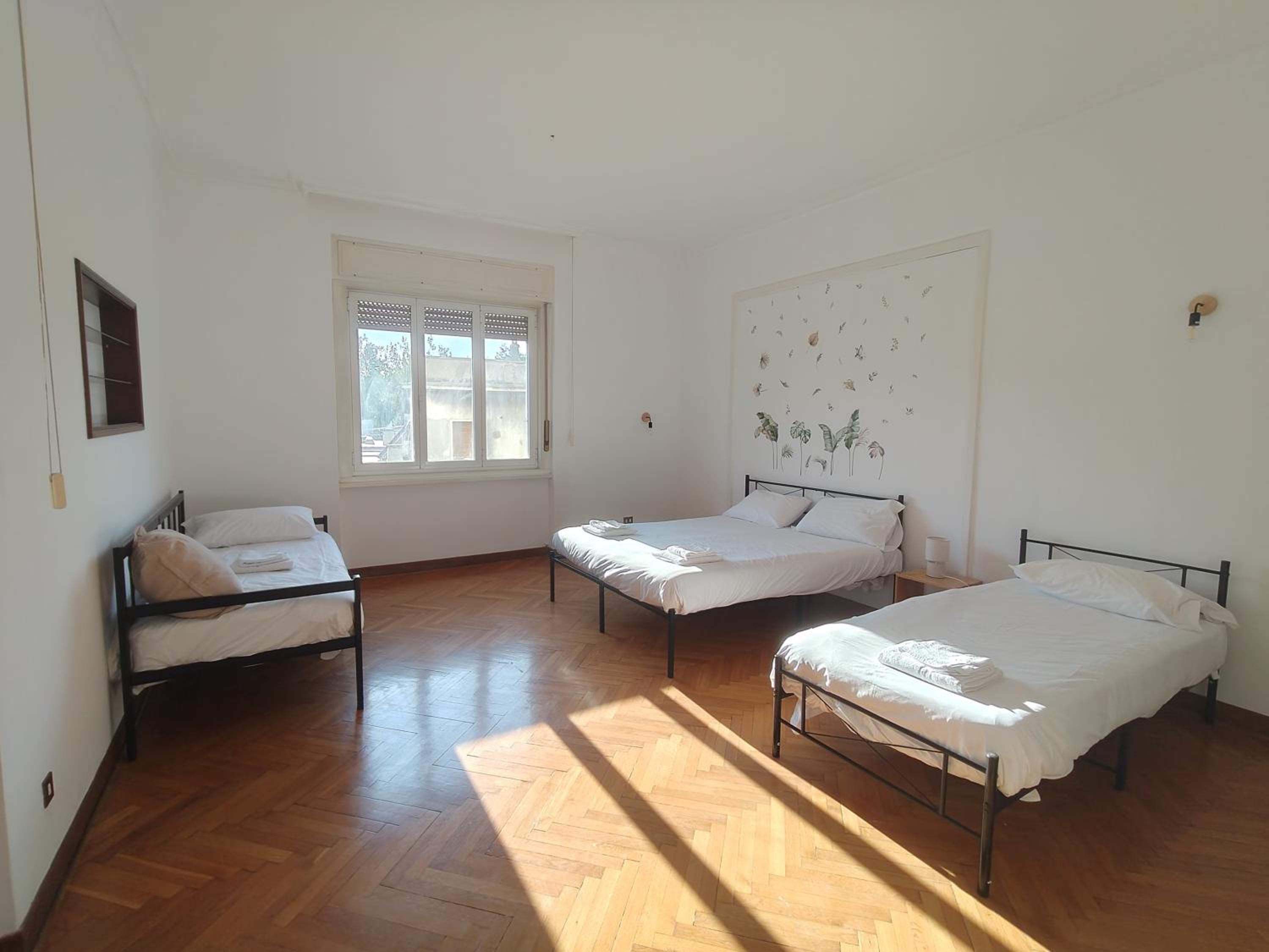 Quadruple Room With Shared Bathroom
