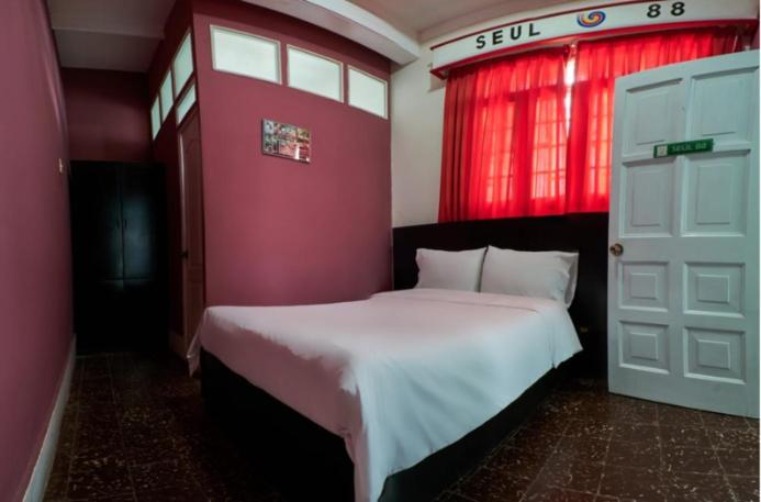 Double Room with Private Bathroom photo 3