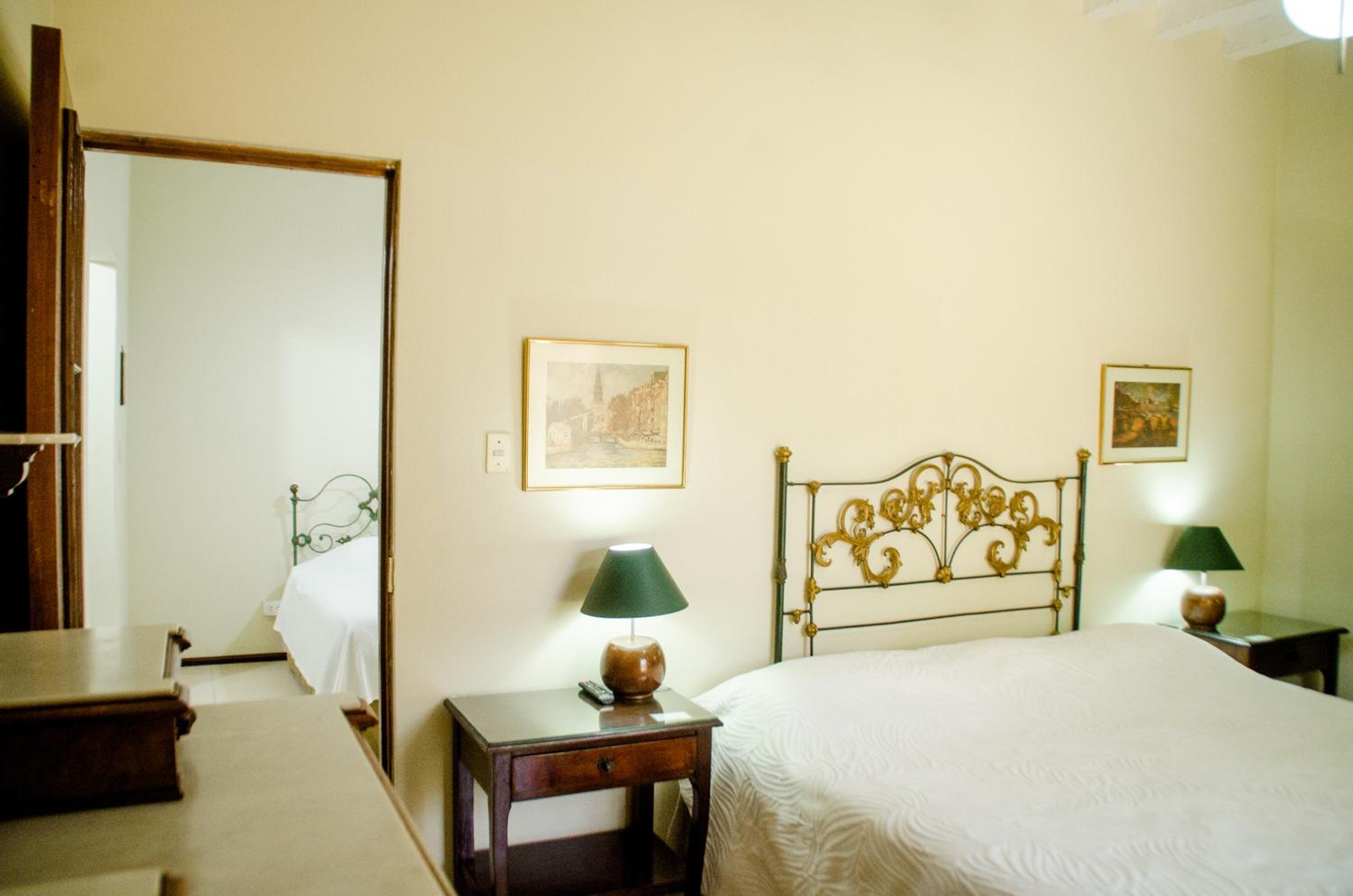 Family Room (4 Adults)