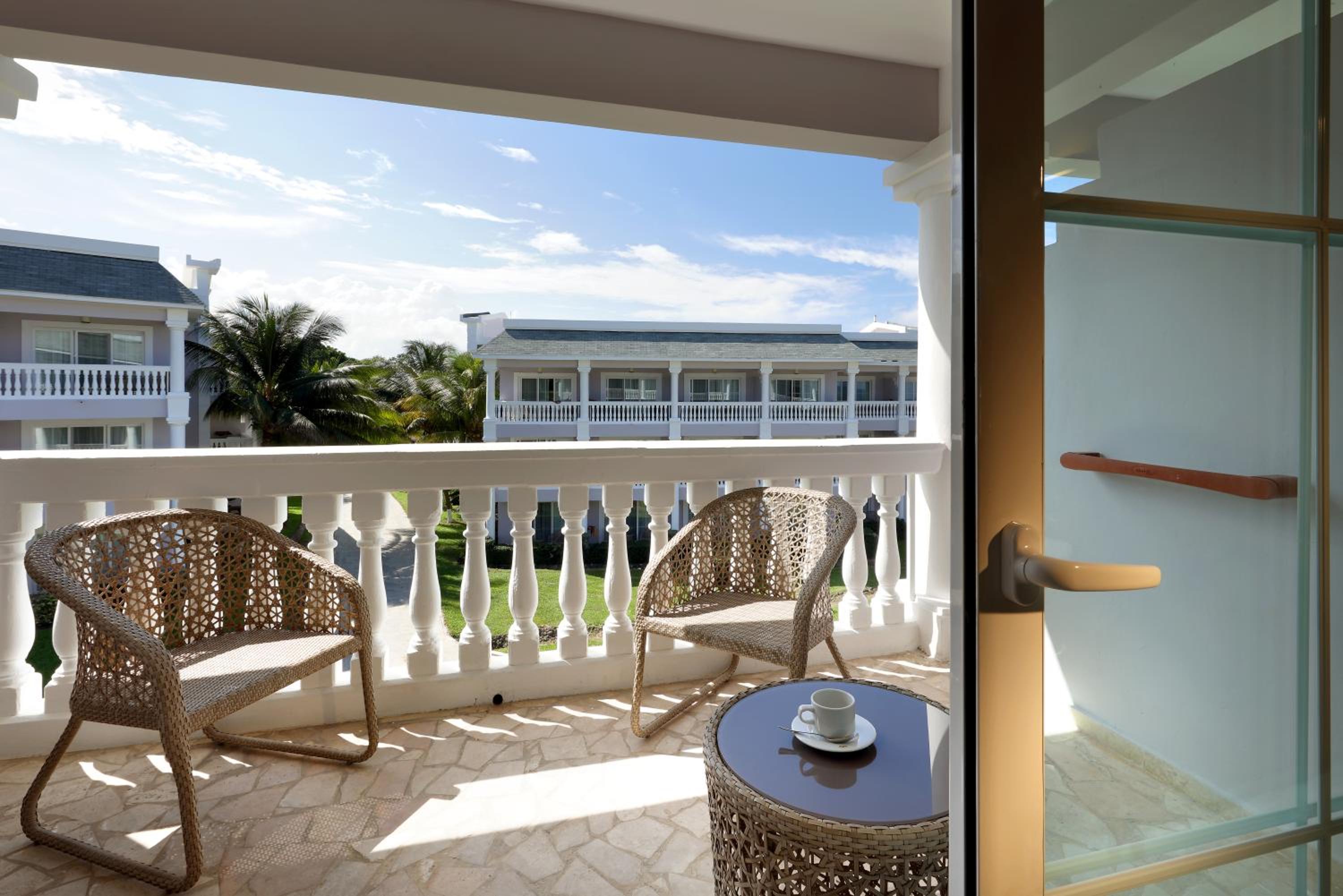 Junior Suite, Garden View