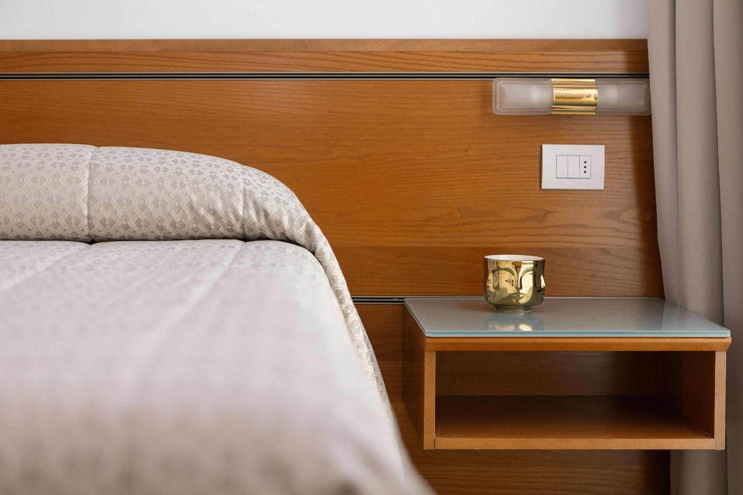 Suite - Photo 2