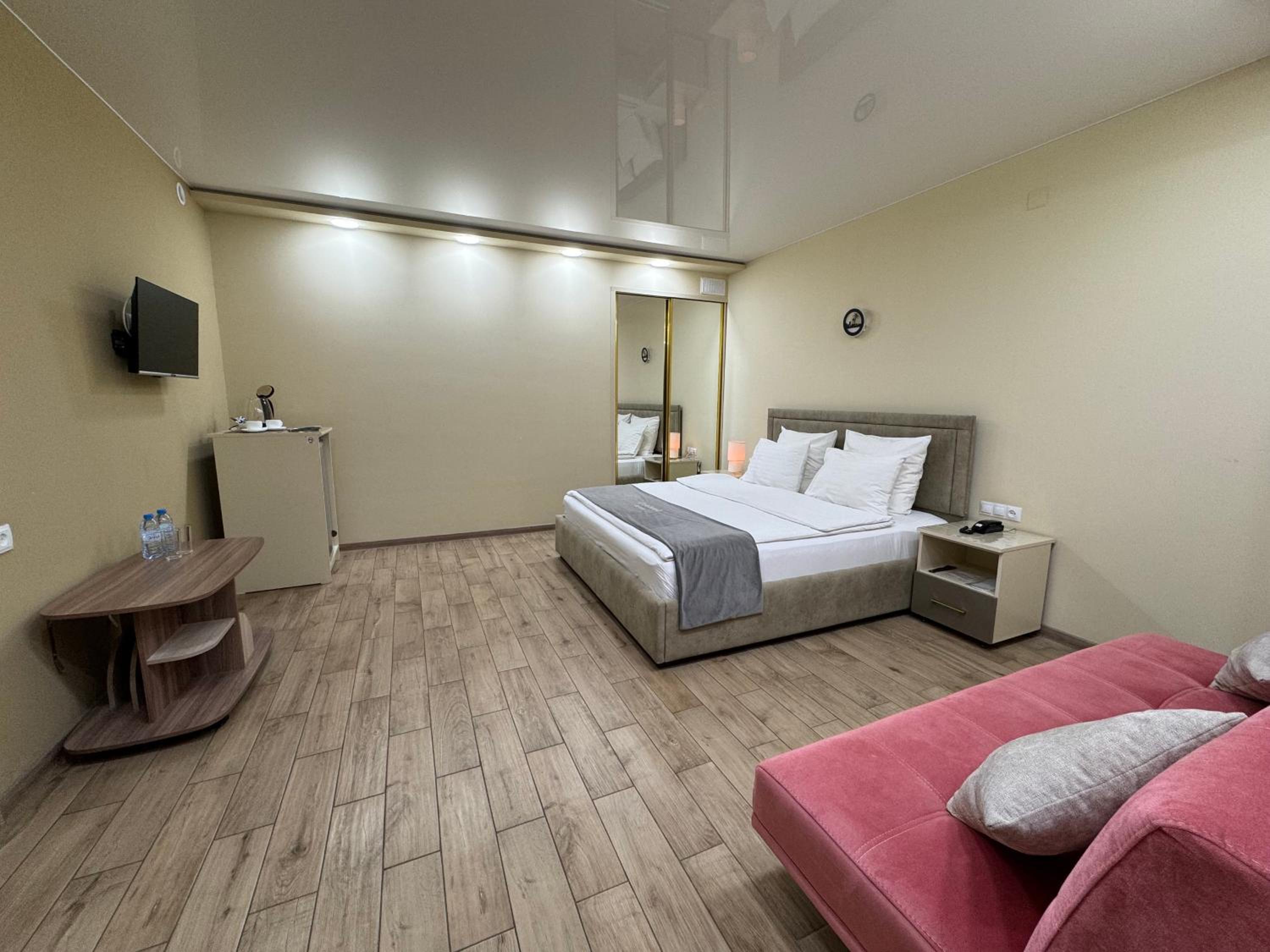 Deluxe Double Room photo 3