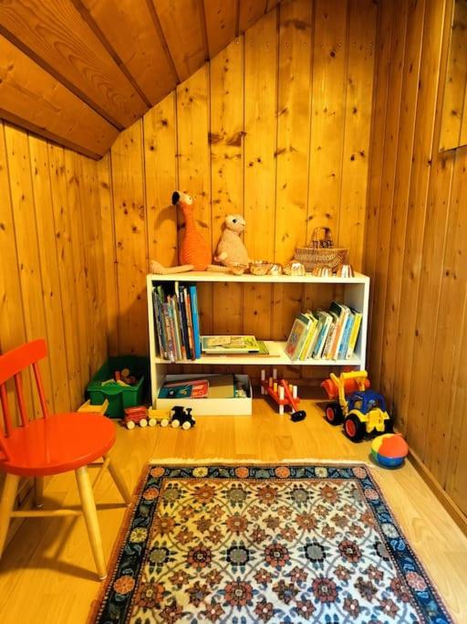 Two-Bedroom House photo 2