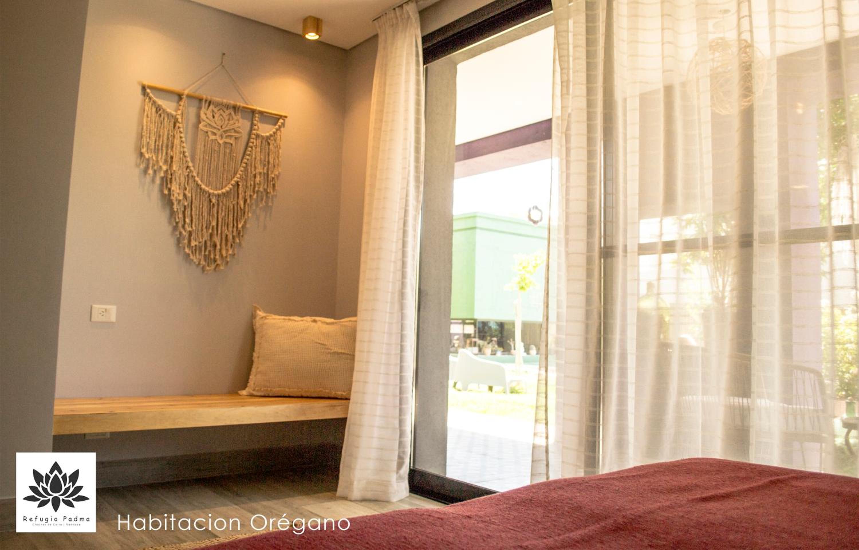 Deluxe Triple Room photo 1