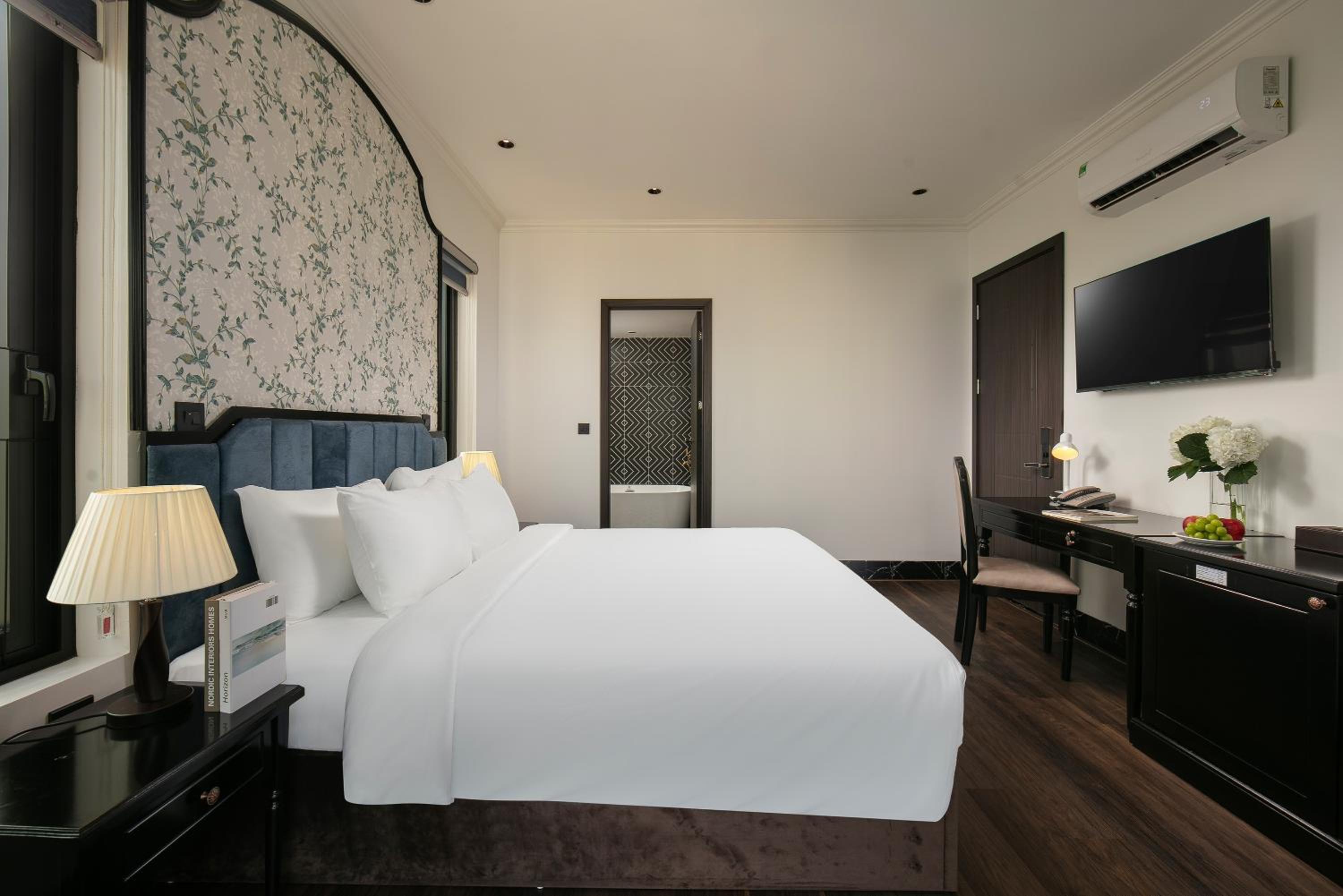Deluxe Double Room - Photo 4