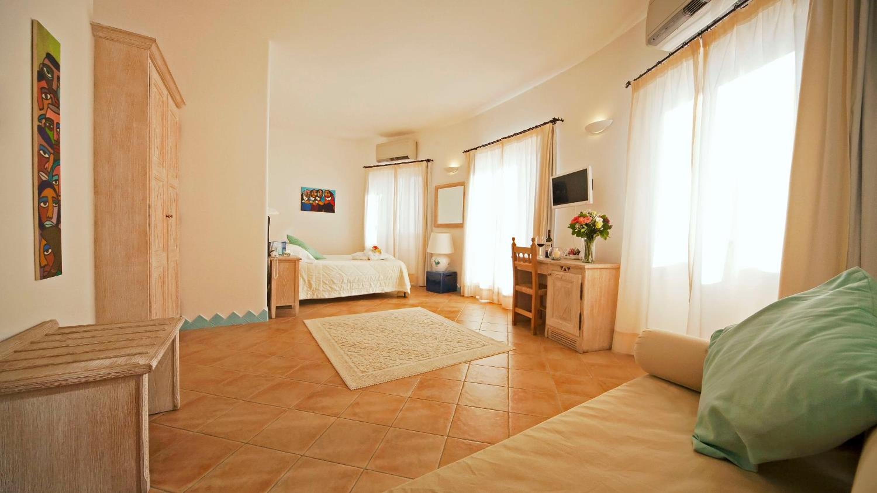 Junior Suite with Sea View - Photo 5